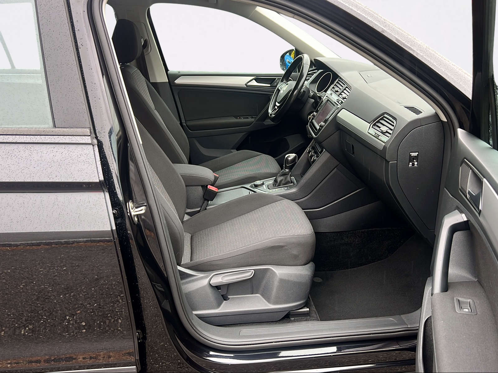 VW Tiguan 1.4TSI ACT Trendline 4Motion DSG-image-2