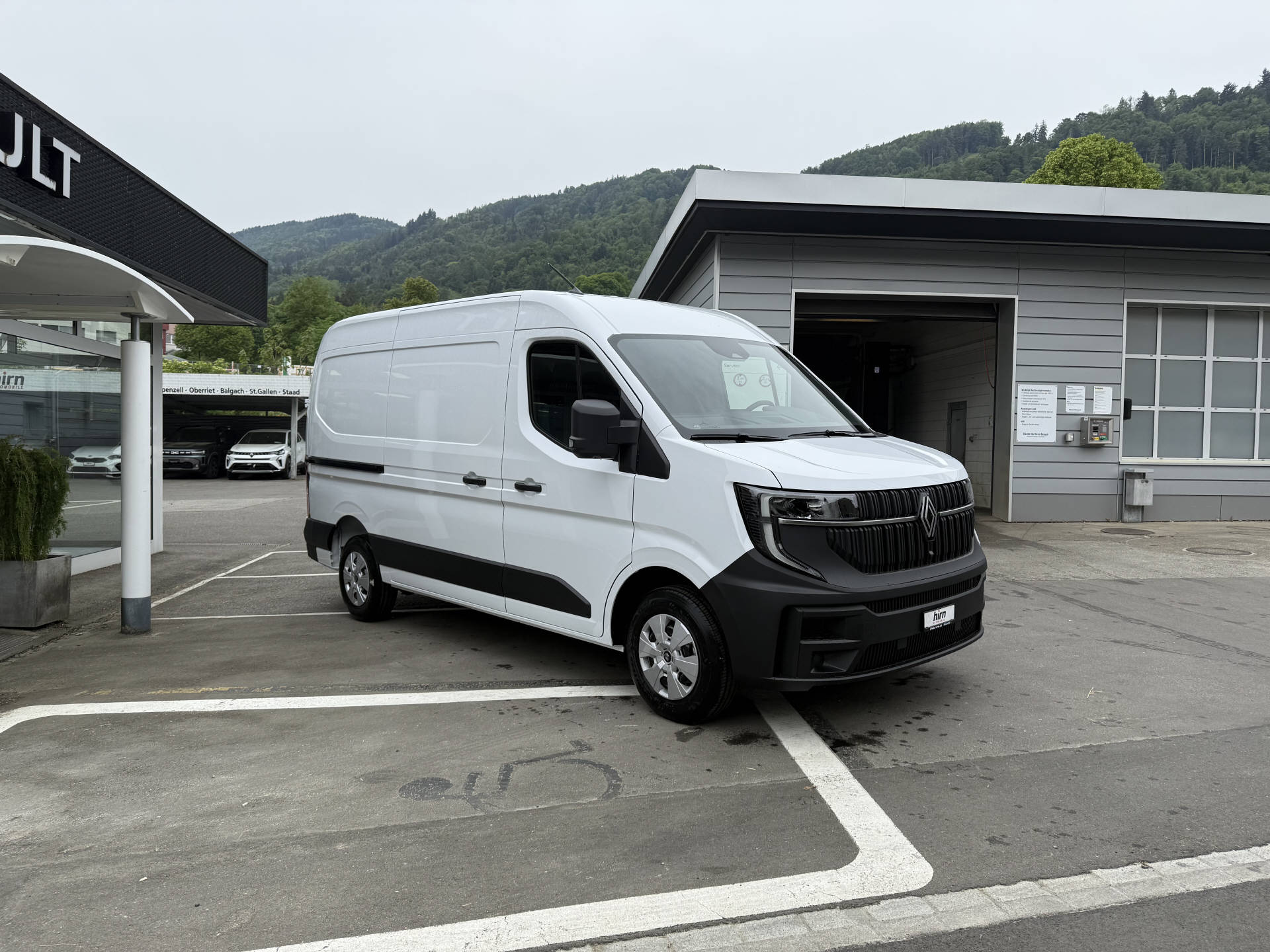 RENAULT Master Kaw. 3.5 t L2H2 2.0 Blue dCi 170-image-3