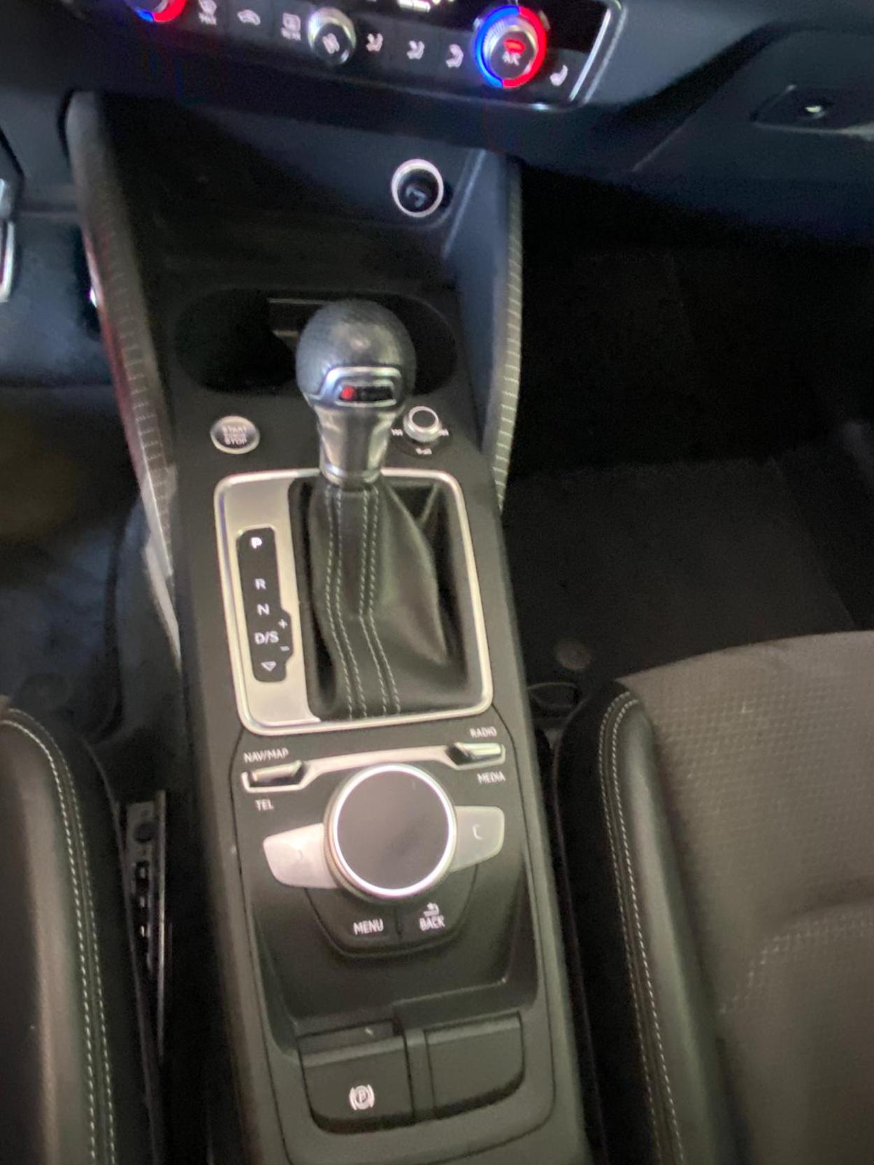 AUDI Q2 2.0 TDI Sport quat. S-Tr.-image-11