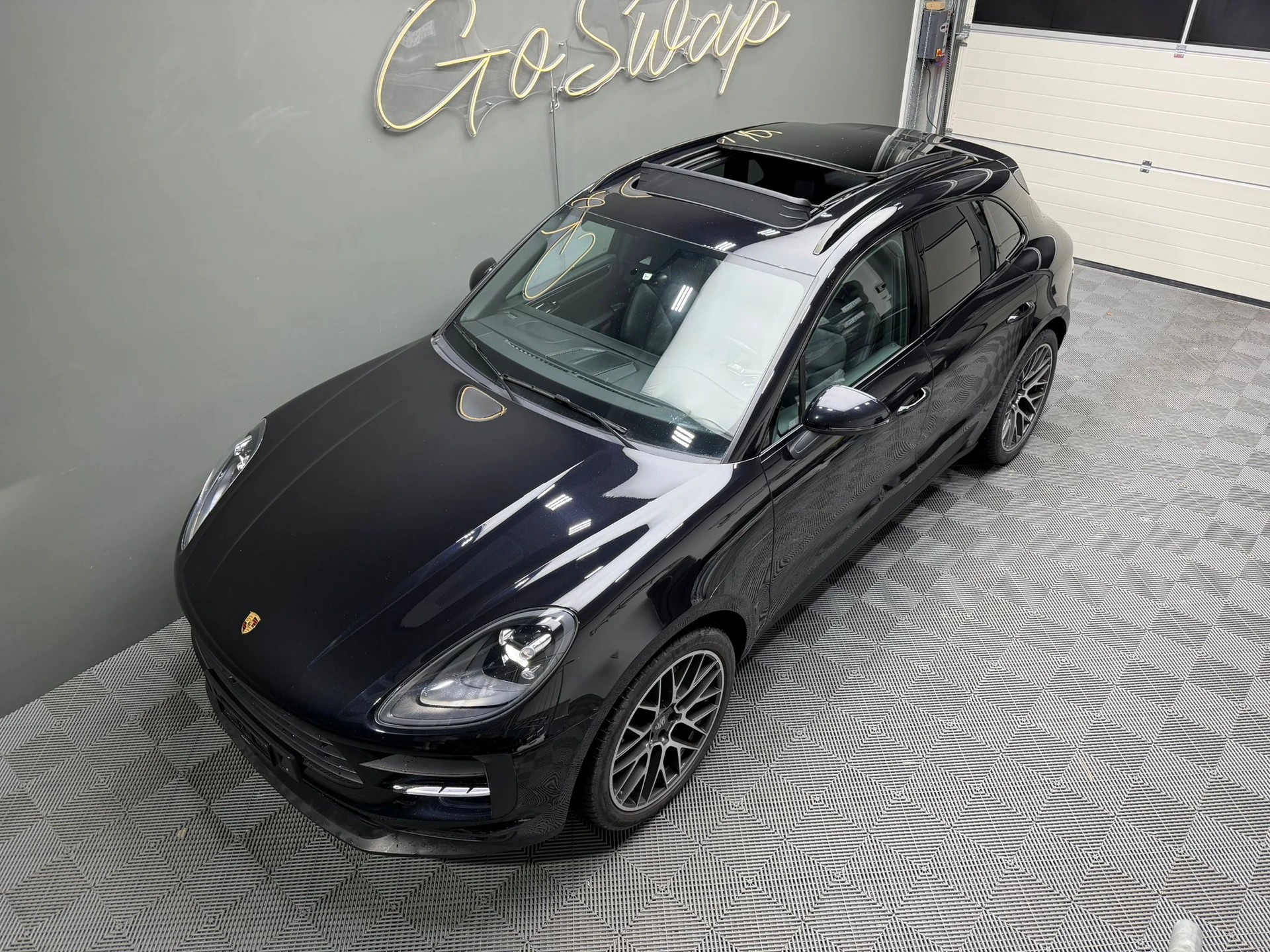 PORSCHE Macan S PDK-image-4
