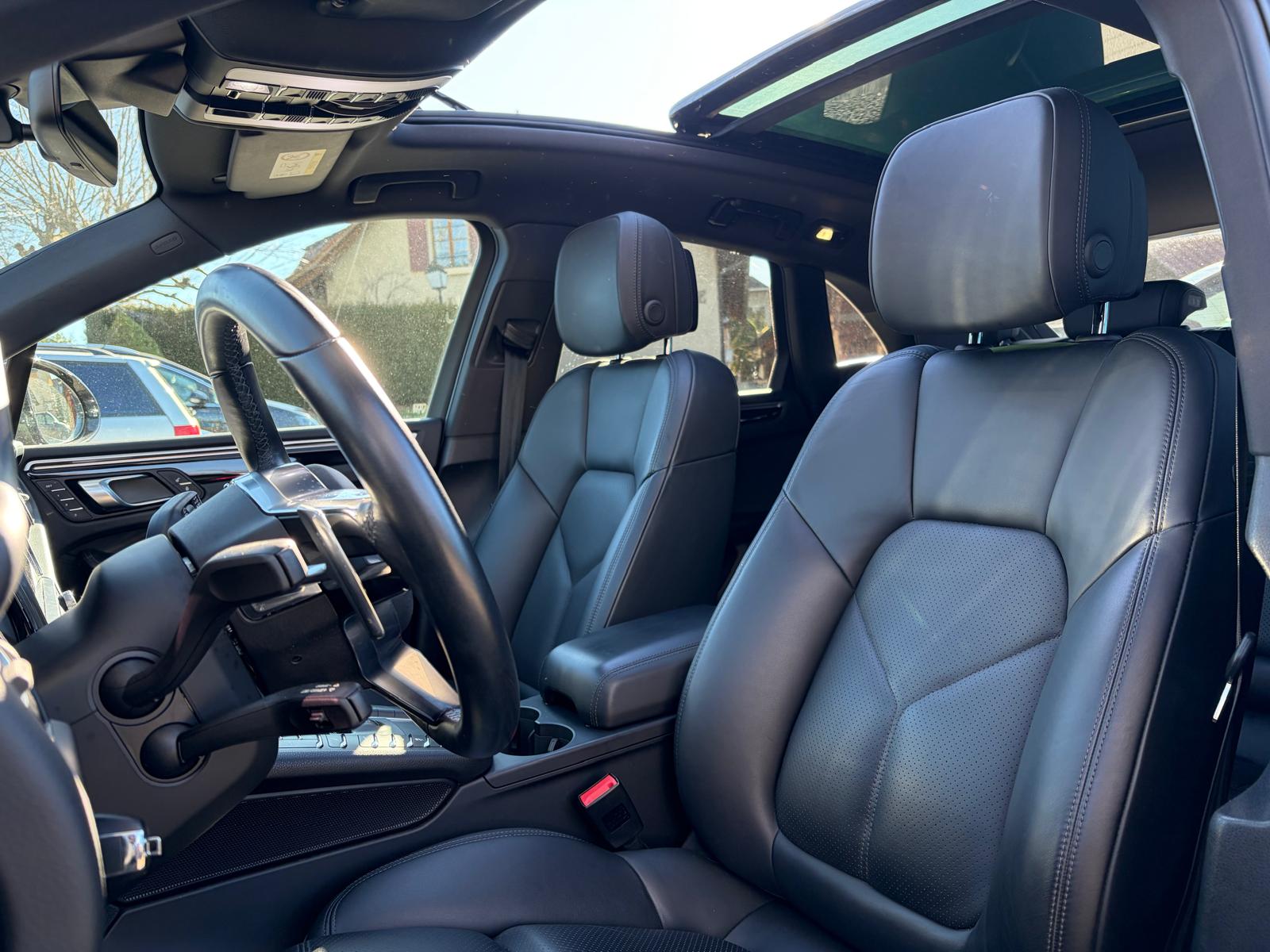 PORSCHE Macan S PDK-image-7