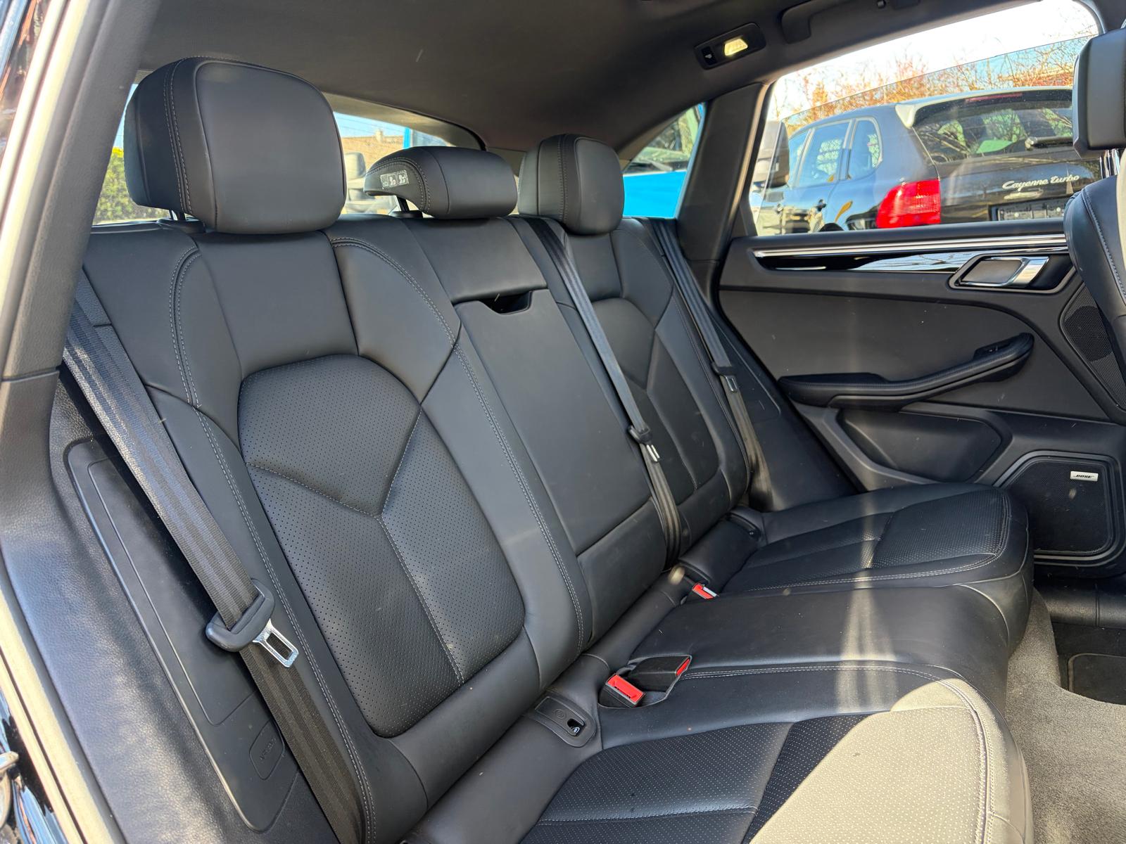 PORSCHE Macan S PDK-image-12