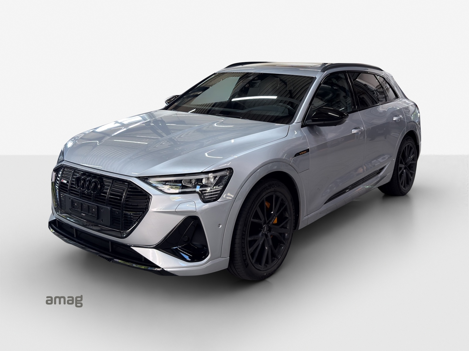 AUDI e-tron 55 S Line Black Edition quattro-image-0