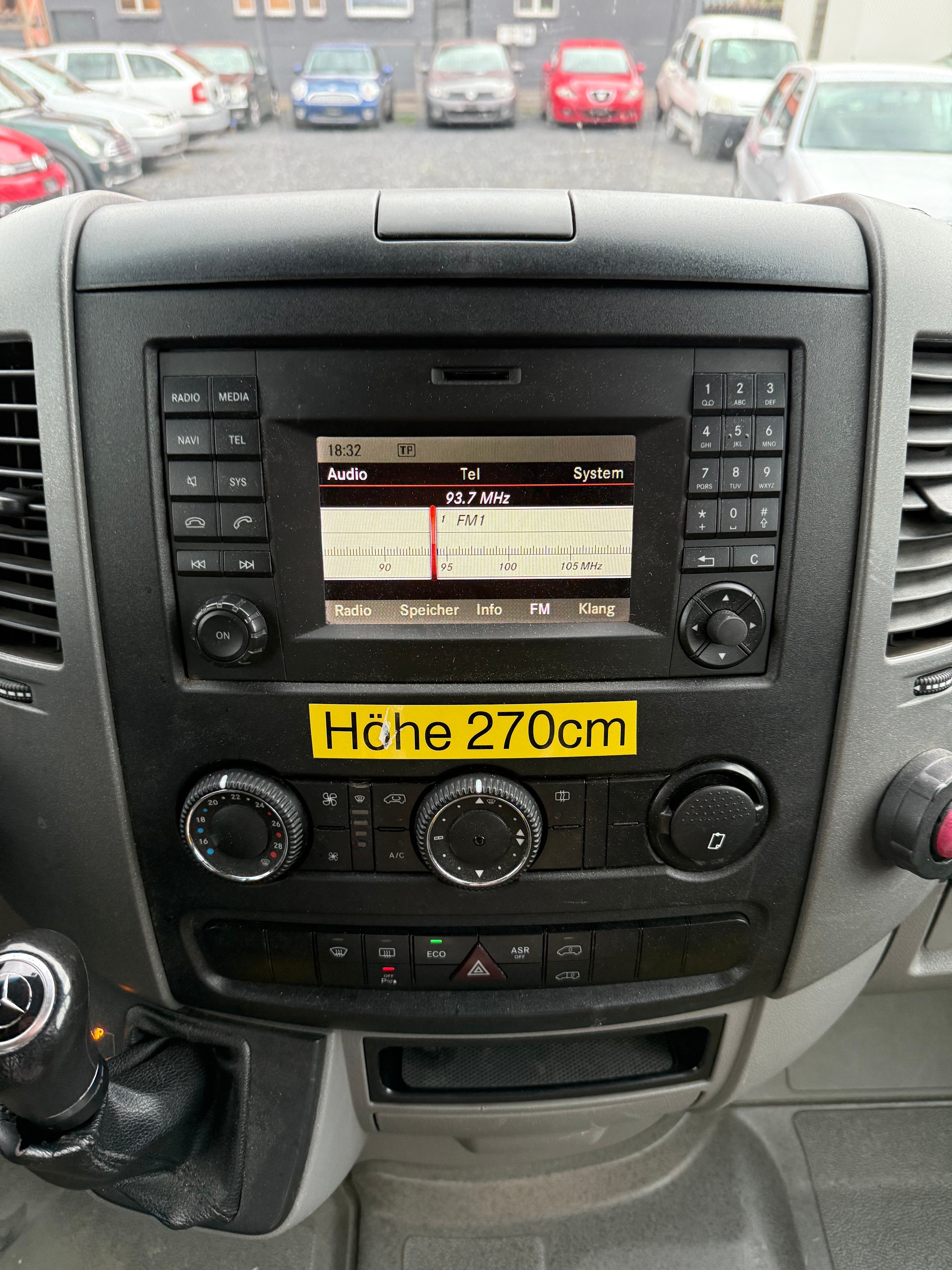 MERCEDES-BENZ Sprinter 311 CDI Standard 7G-Tronic-image-9