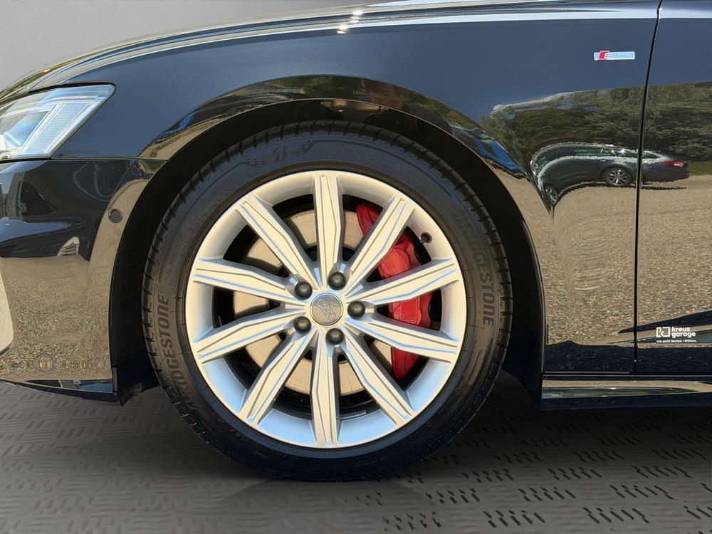 AUDI A6 Avant 55 TFSIe Sport quattro S-tronic-image-12