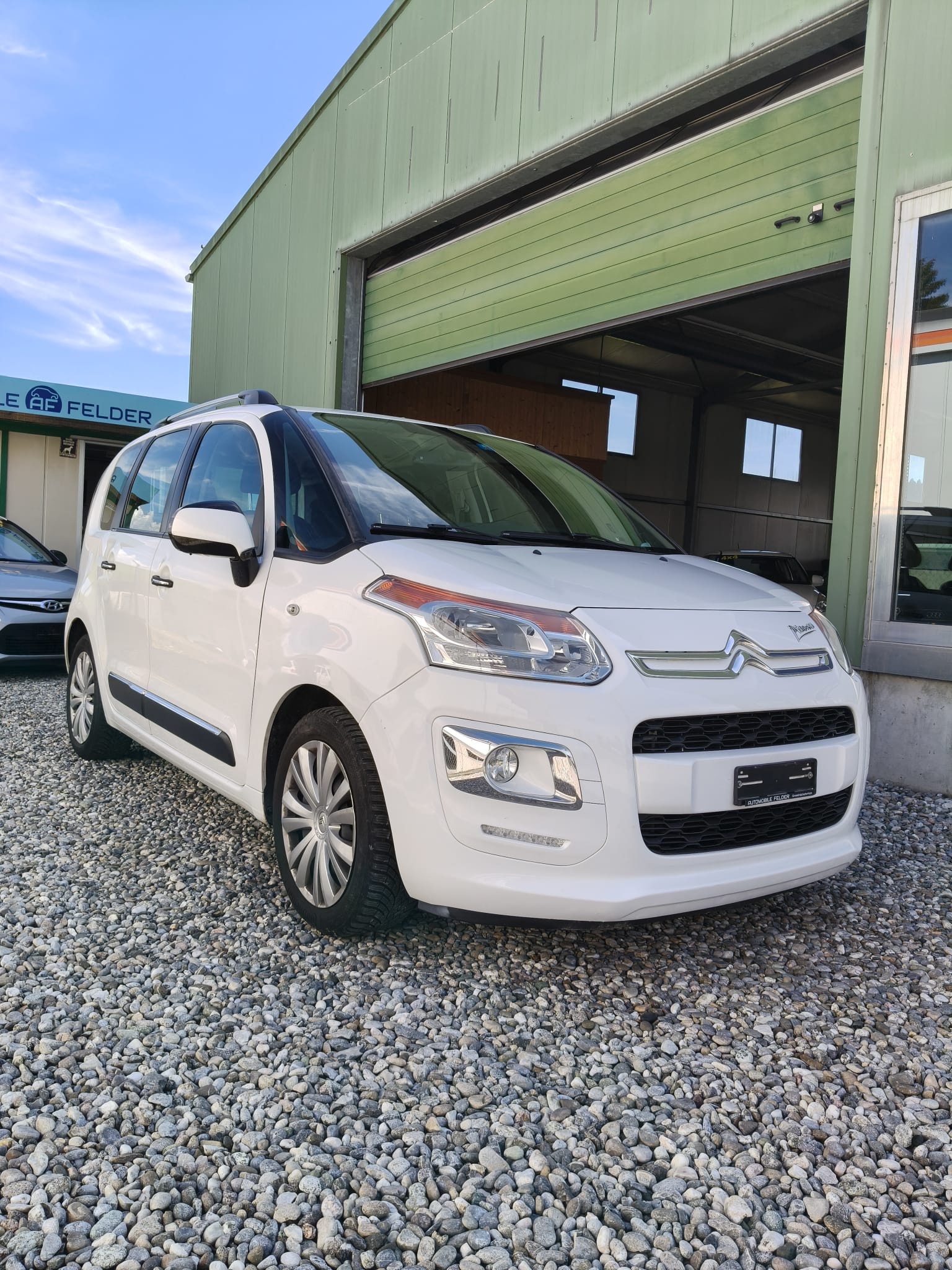 CITROEN C3 Picasso 1.6 HDi Exclusive-image-0
