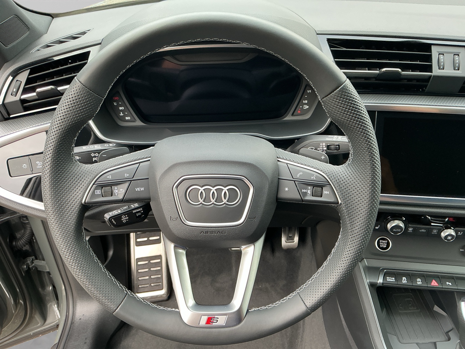 AUDI Q3 35 TFSI advanced Attraction S-tronic-image-5
