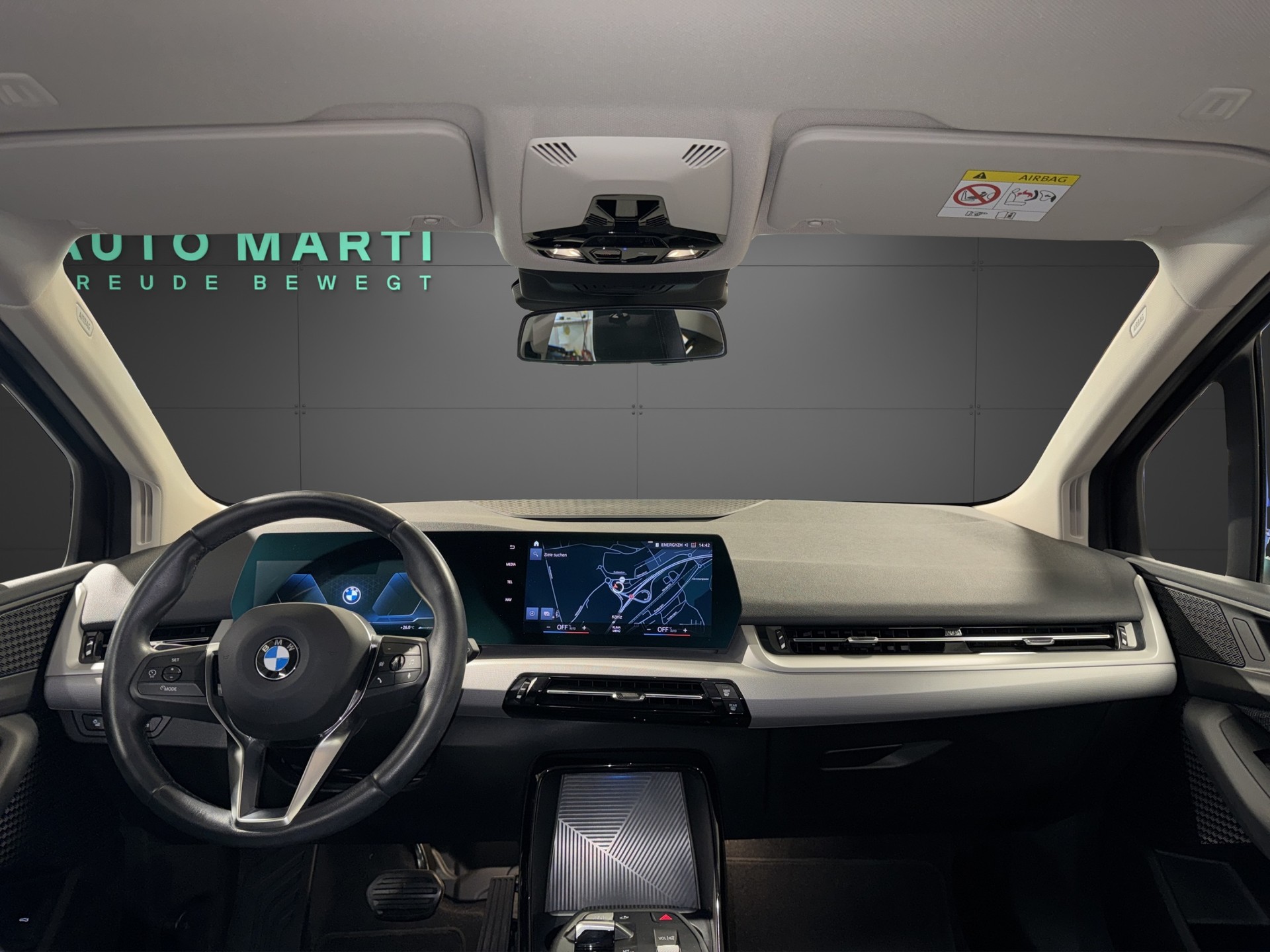 BMW 218d Active Tourer-image-19