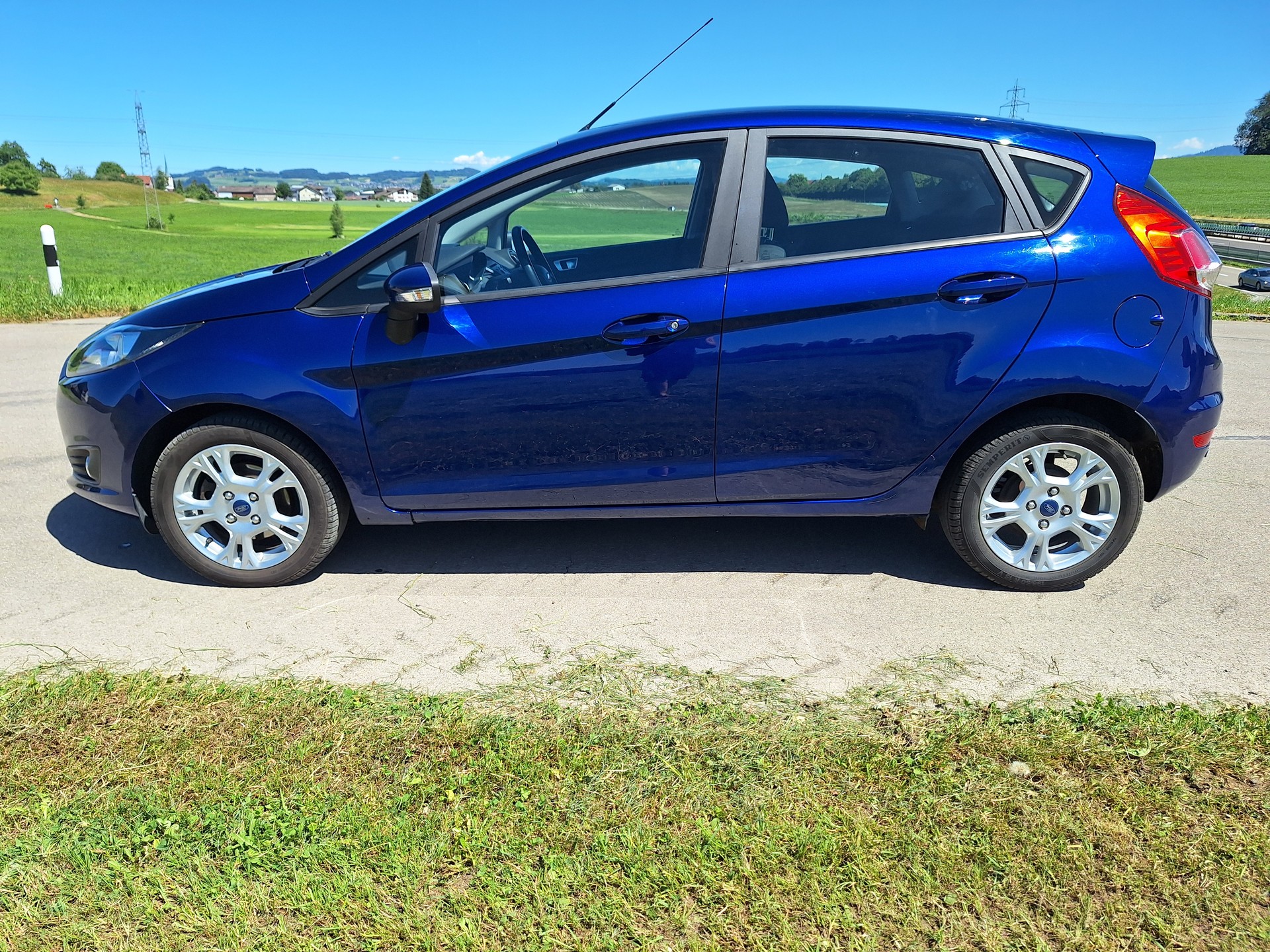 FORD 1.0 EcoB 100 Freetech, neuer Zahnriemen!-image-0