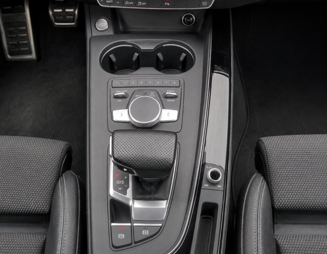AUDI Sportback 2.0 TFSI S-Line Sport quattro S-tronic-image-10