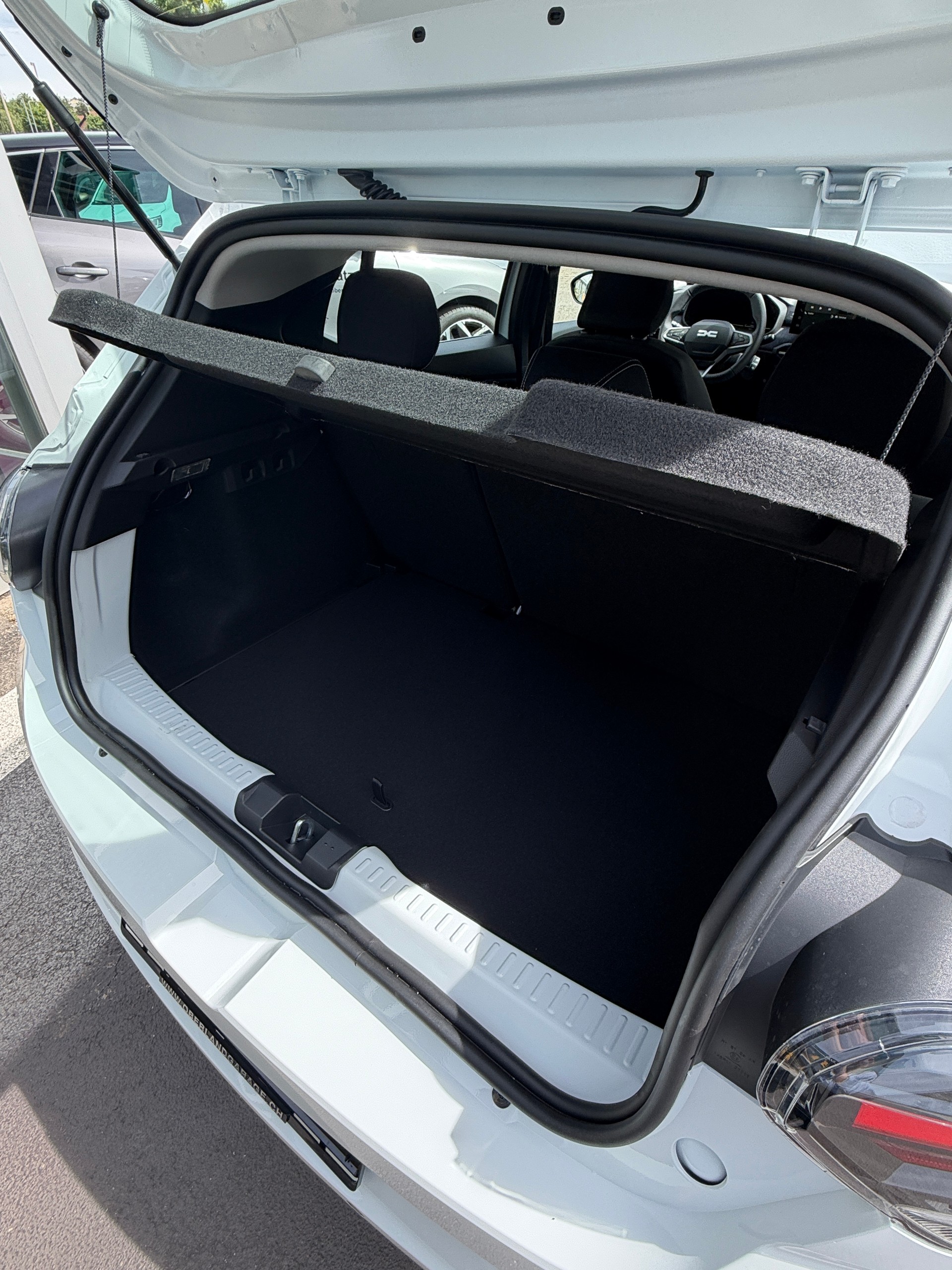 DACIA Sandero TCe 100 Journey-image-4