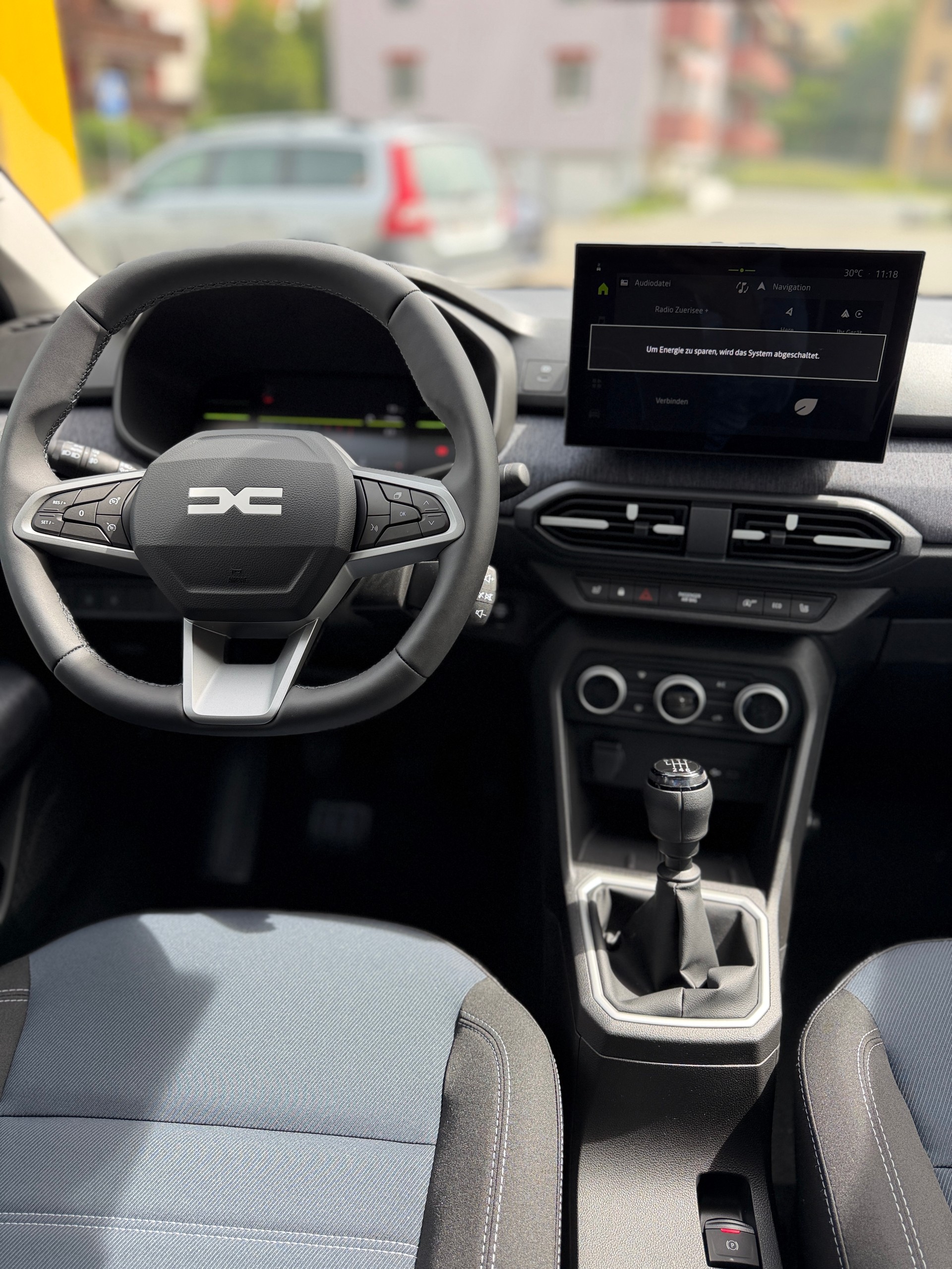 DACIA Sandero TCe 100 Journey-image-14