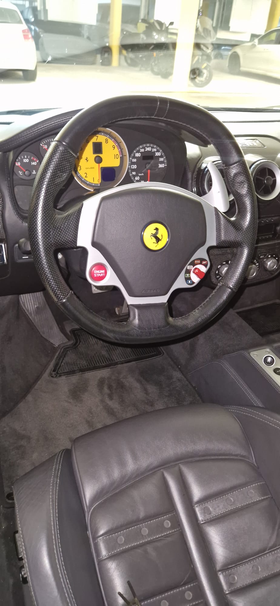 FERRARI 4.3-image-9
