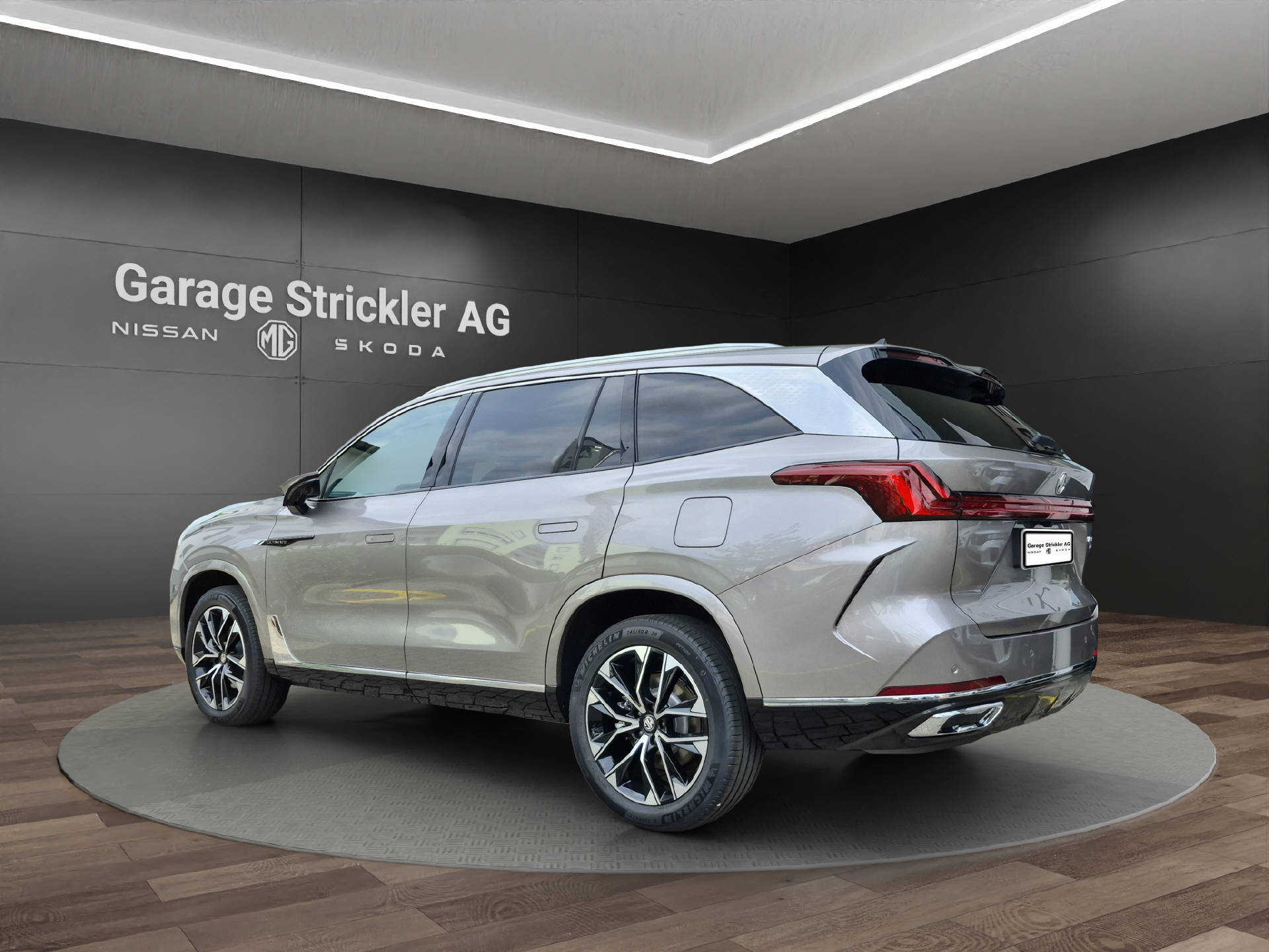 MG S9 1.5 PHEV Premium-image-2