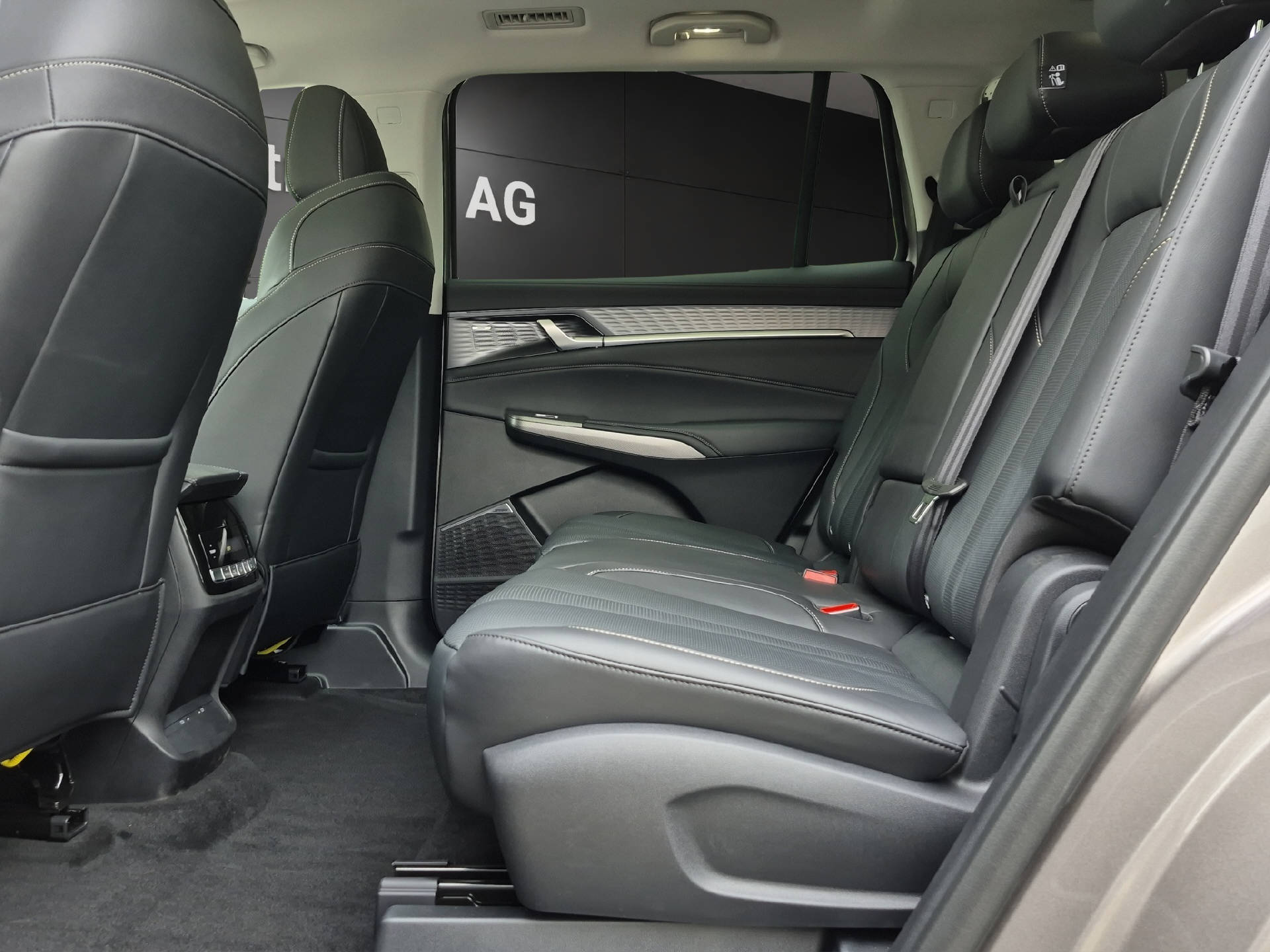 MG S9 1.5 PHEV Premium-image-11