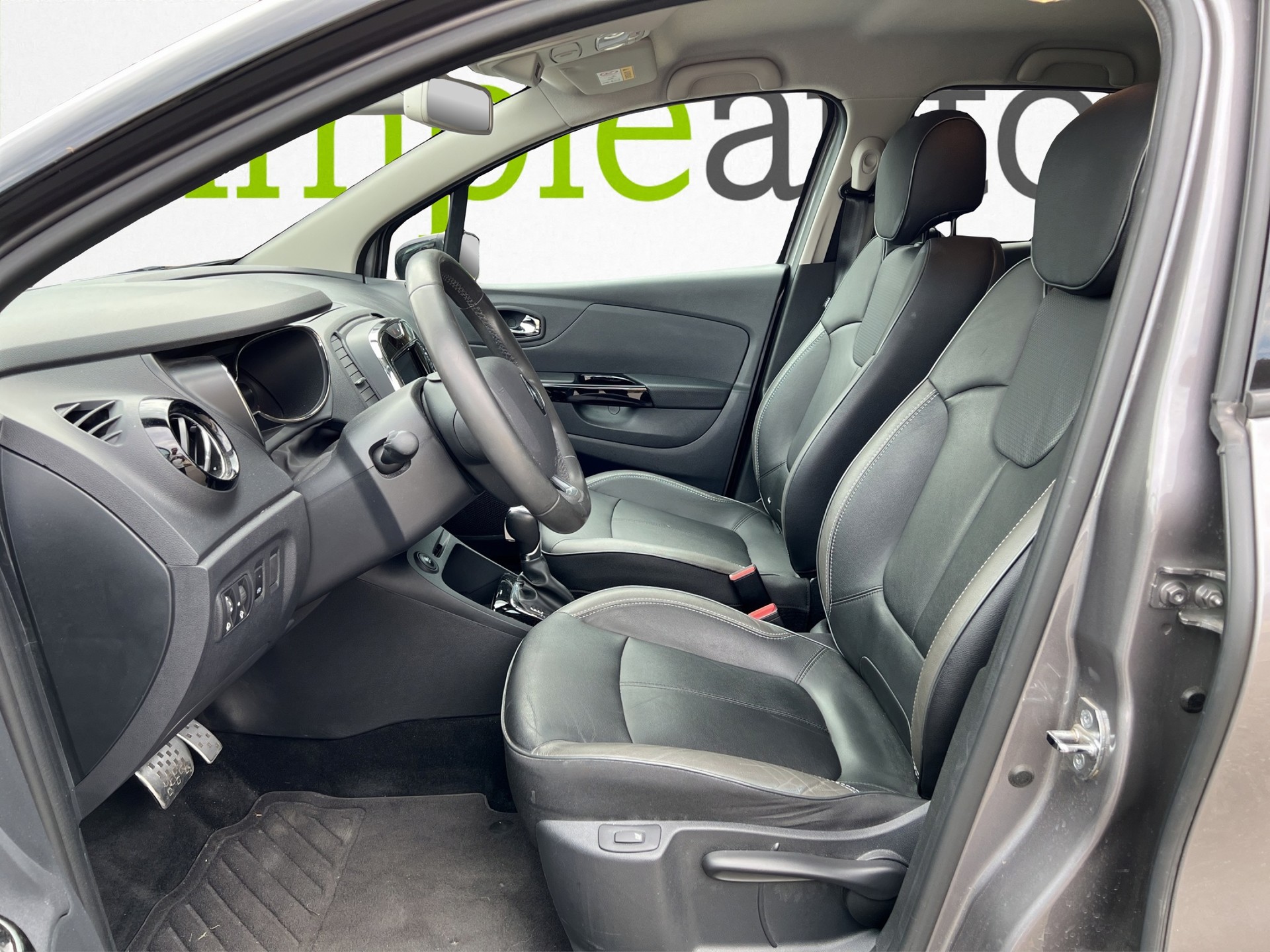 RENAULT Captur 1.2 T 16V Outdoor EDC-image-6