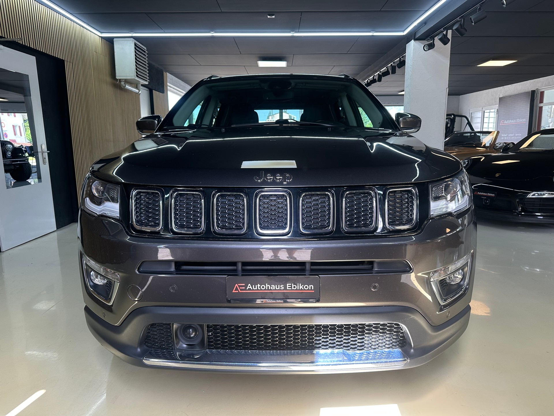 JEEP Compass 1.4 Turbo Limited AWD 9ATX-image-2