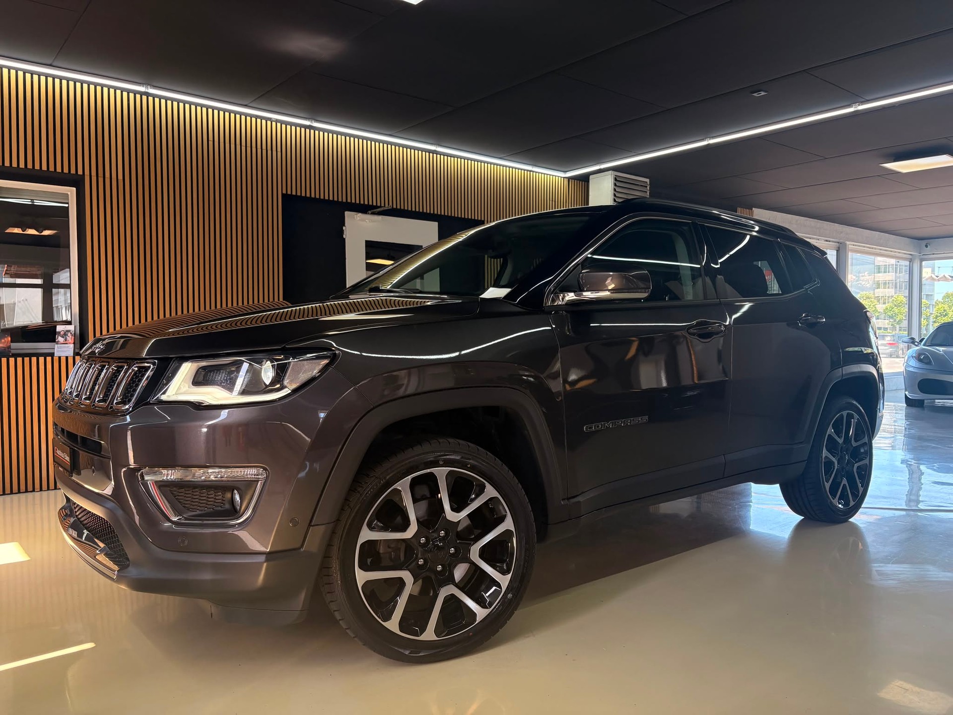 JEEP Compass 1.4 Turbo Limited AWD 9ATX-image-0