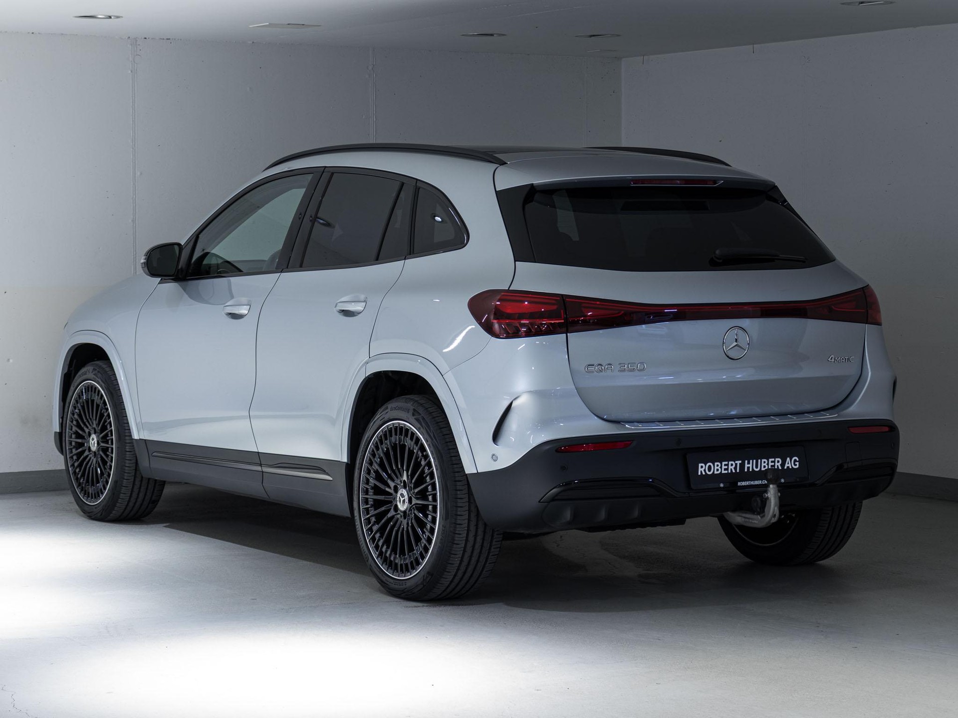 MERCEDES-BENZ EQA 350 4MATIC-image-3