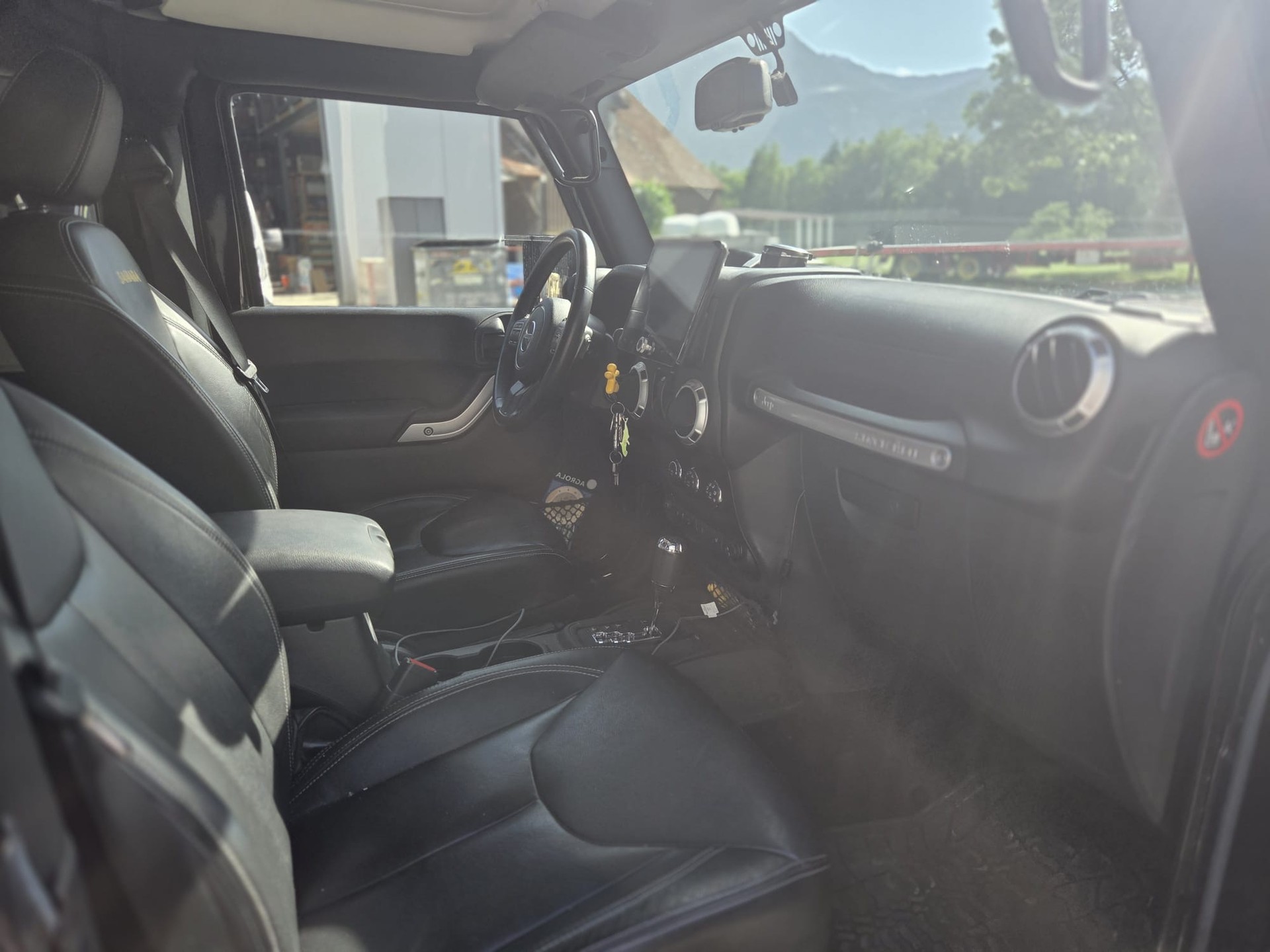 JEEP Wrangler 2.8 CRD Sahara X Automatic hardtop-image-7