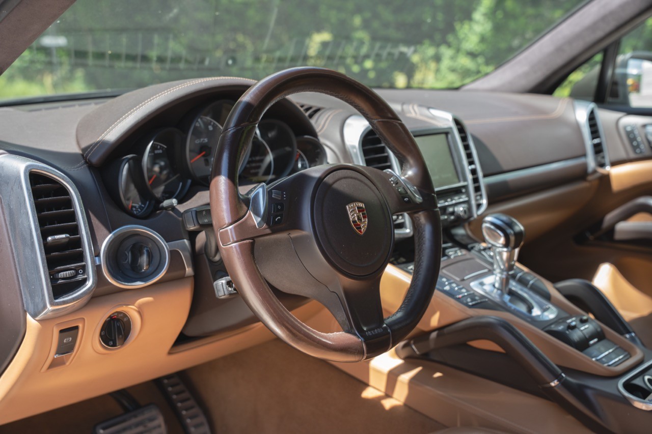 PORSCHE Cayenne GTS-image-5