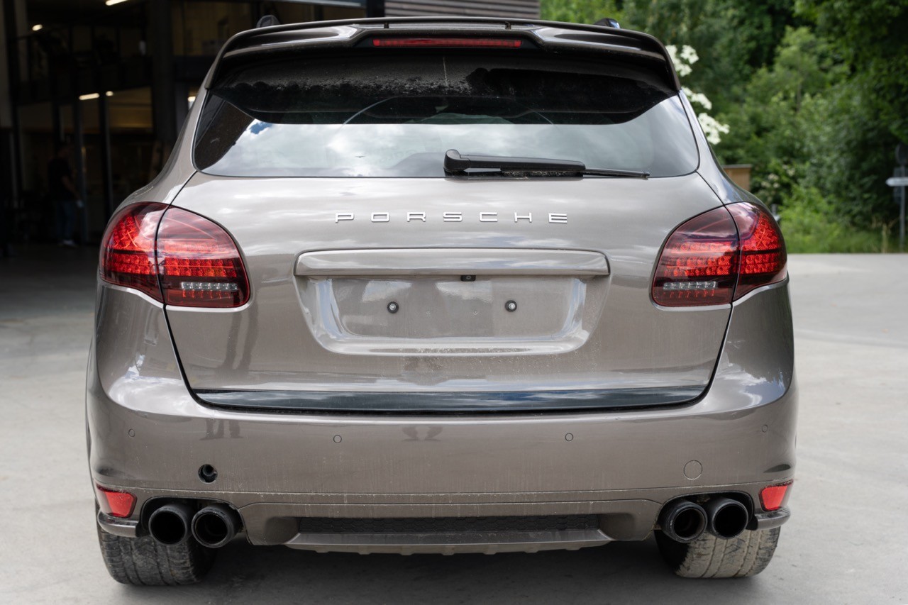 PORSCHE Cayenne GTS-image-7