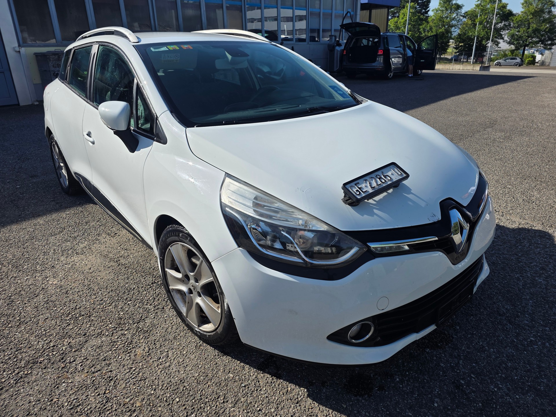 RENAULT Clio Grandtour 1.5 dCi Authentique-image-2