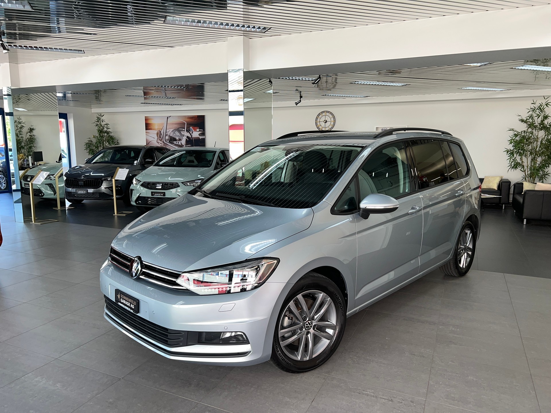 VW Touran 1.5 TSI EVO Comfortline DSG-image-3