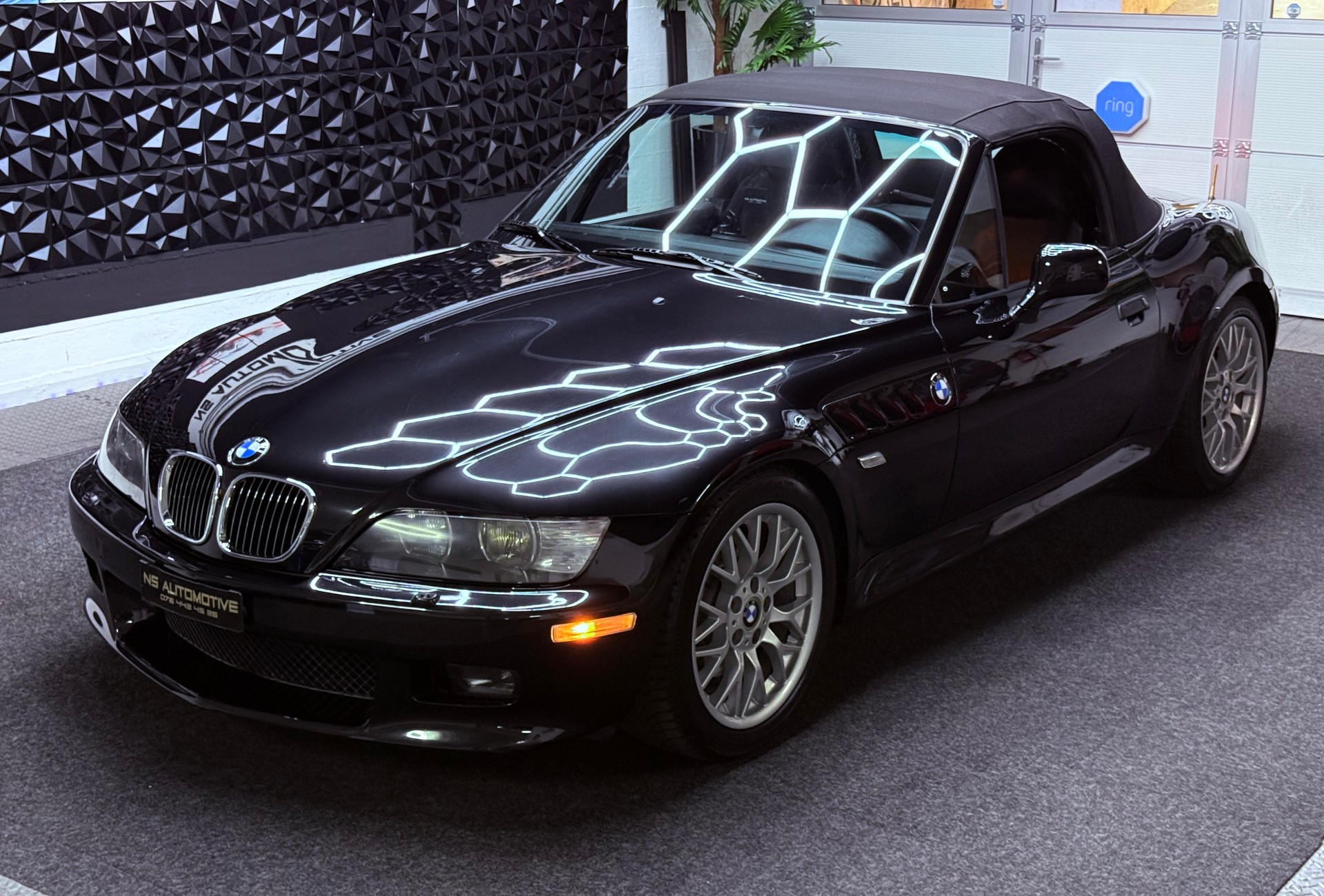 BMW Z3 3.0i Roadster-image-23