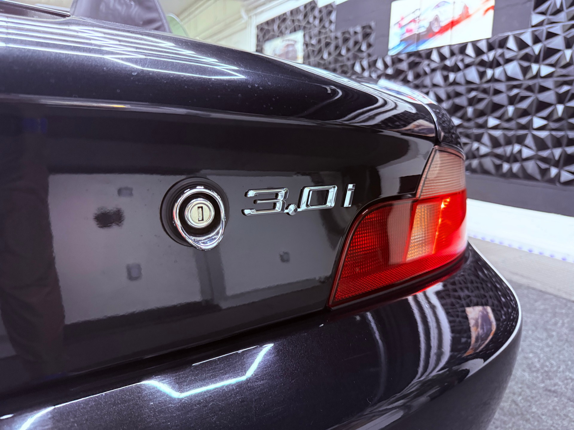 BMW Z3 3.0i Roadster-image-22