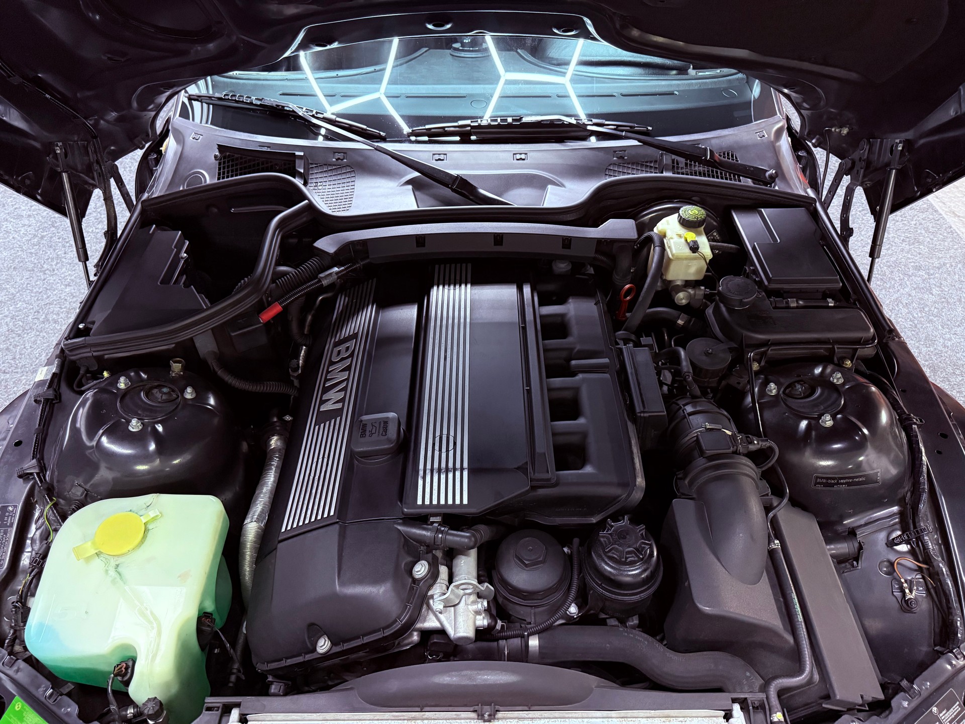 BMW Z3 3.0i Roadster-image-25
