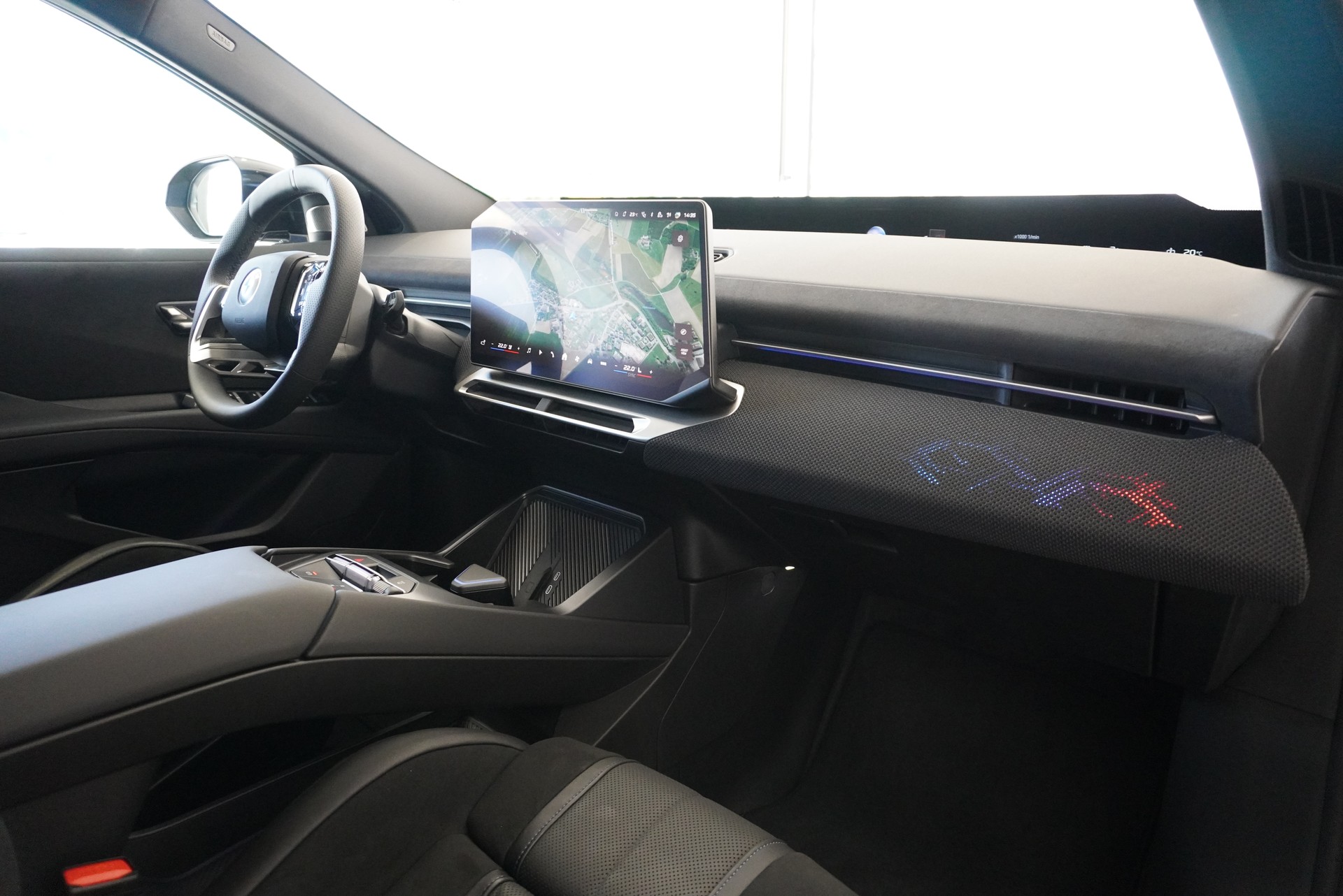 BMW iX3 50 xDrive M Sport Pro-image-8