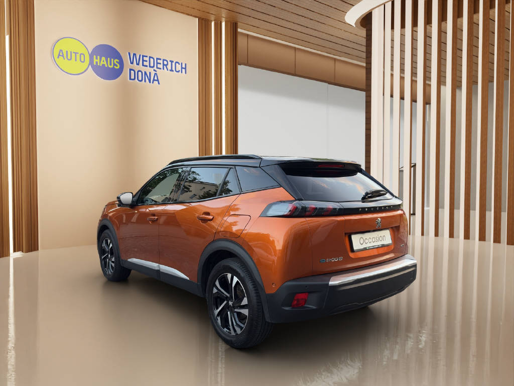 PEUGEOT 2008 e-GT-image-2