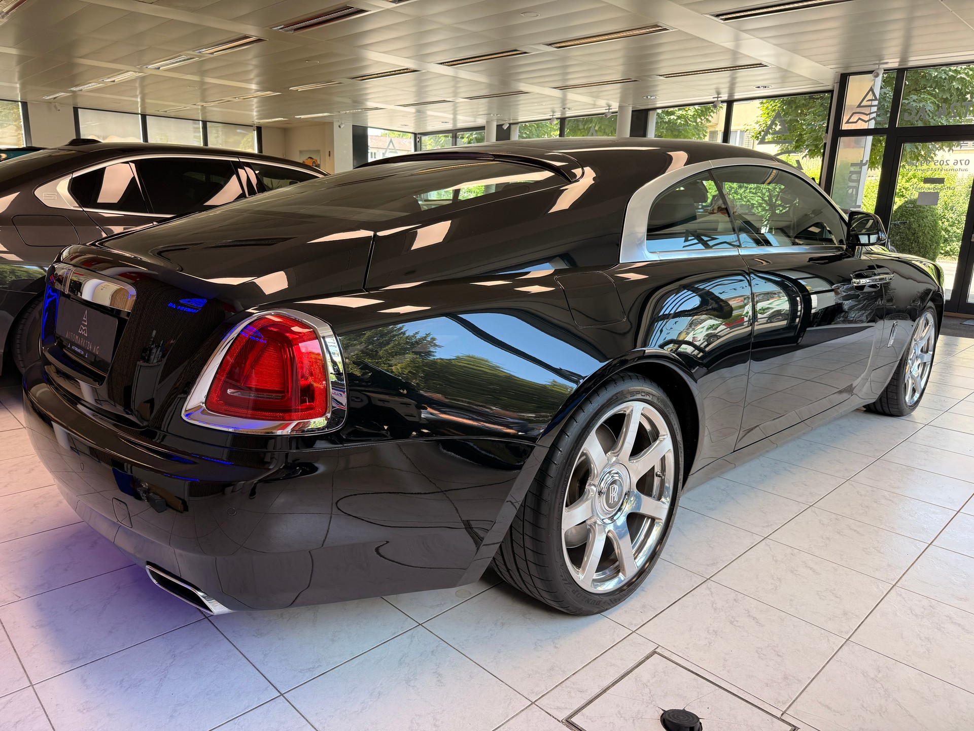 ROLLS-ROYCE Wraith 6.6 V12-image-15