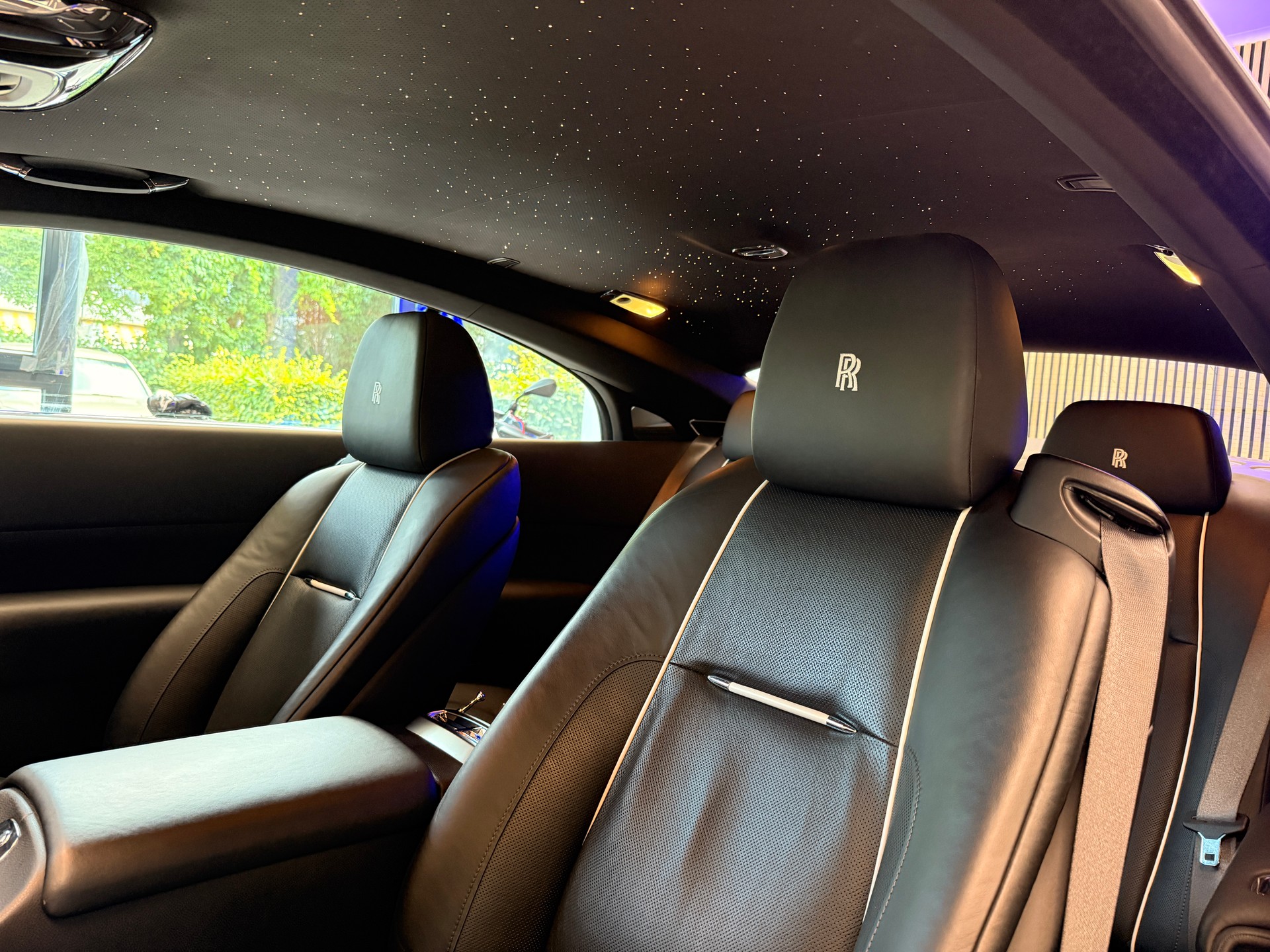 ROLLS-ROYCE Wraith 6.6 V12-image-4