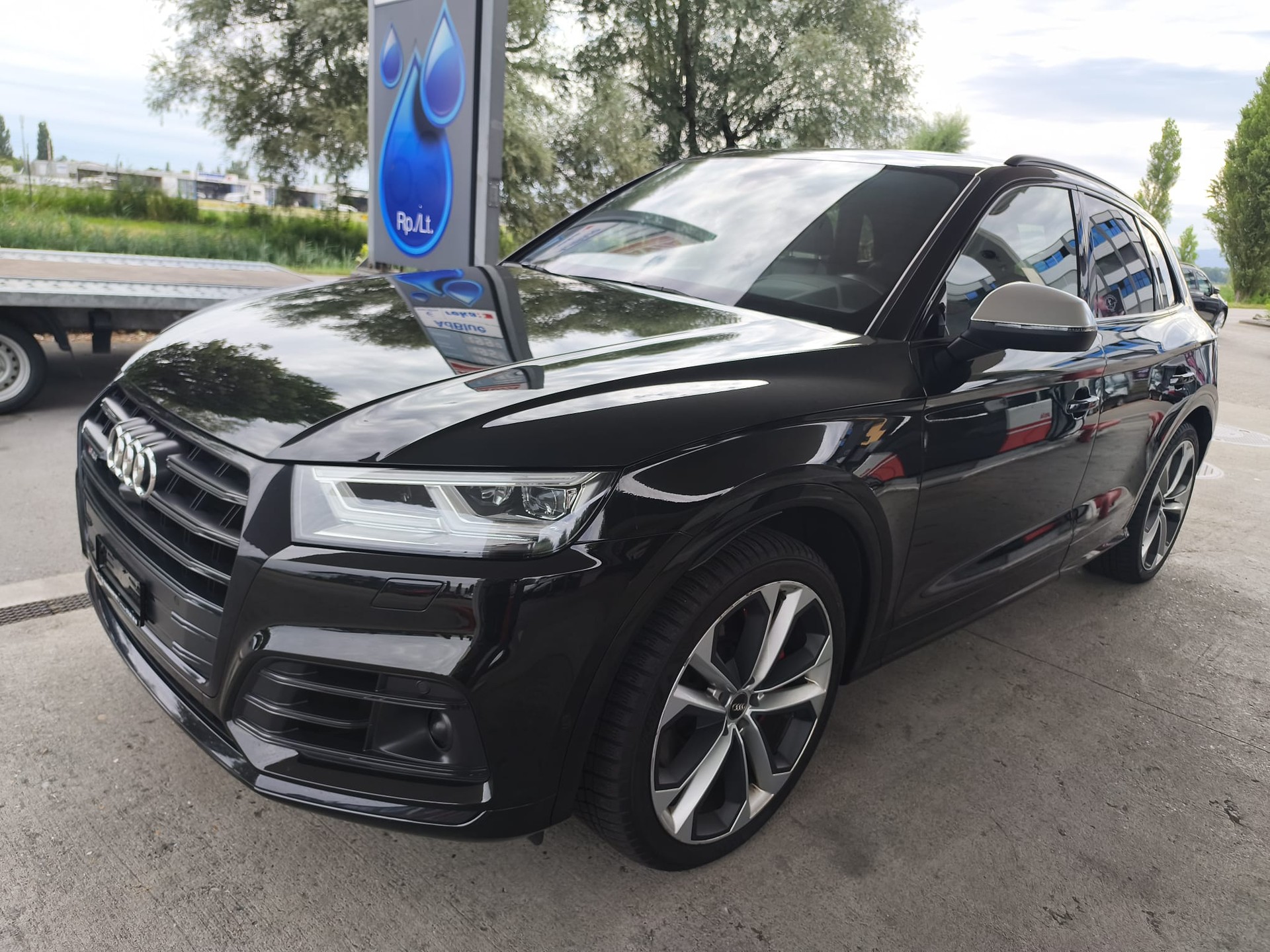 AUDI SQ5 TDI quattro tiptronic-image-1