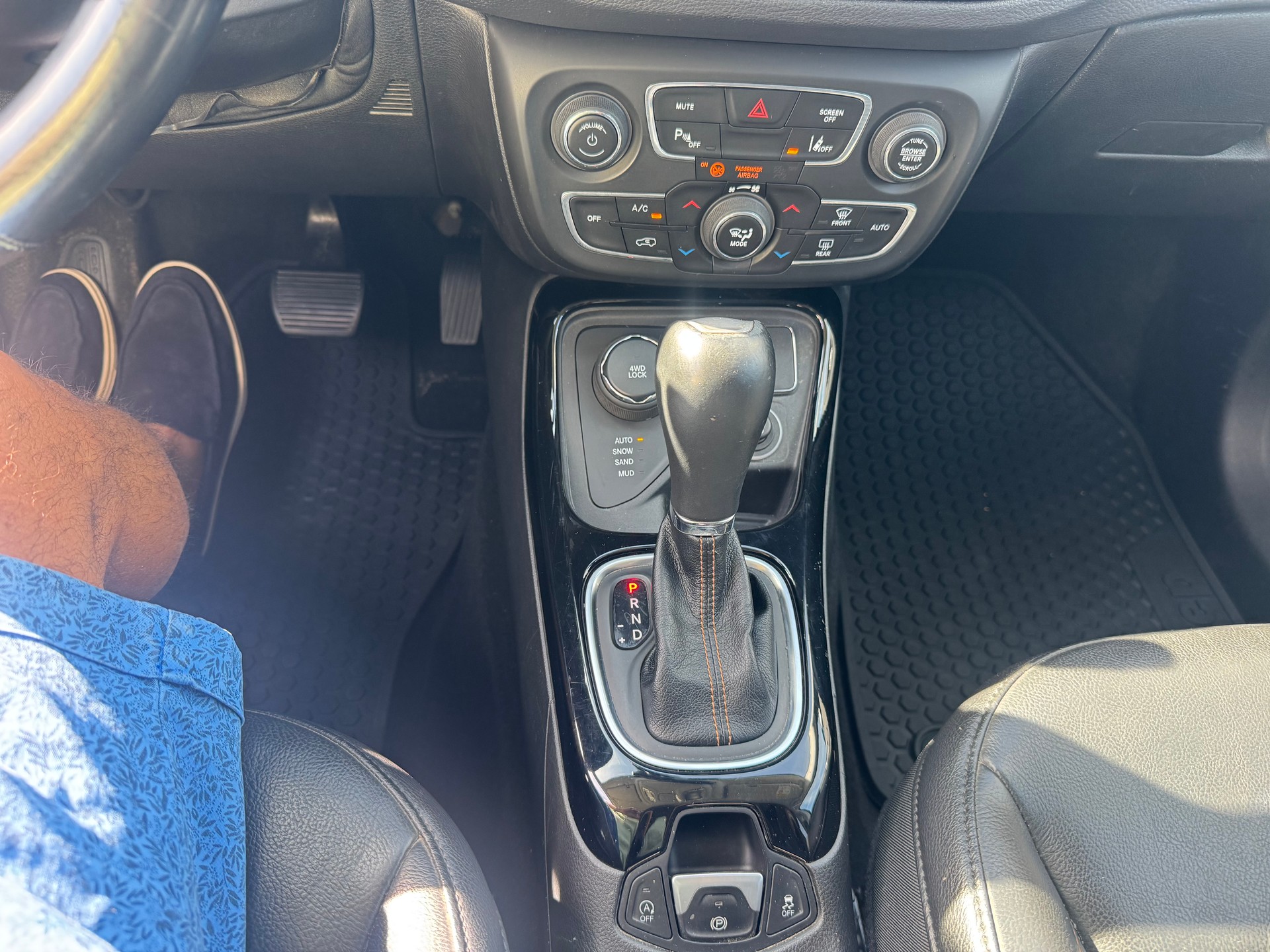 JEEP Compass 2.0CRD Limited AWD 9ATX-image-20