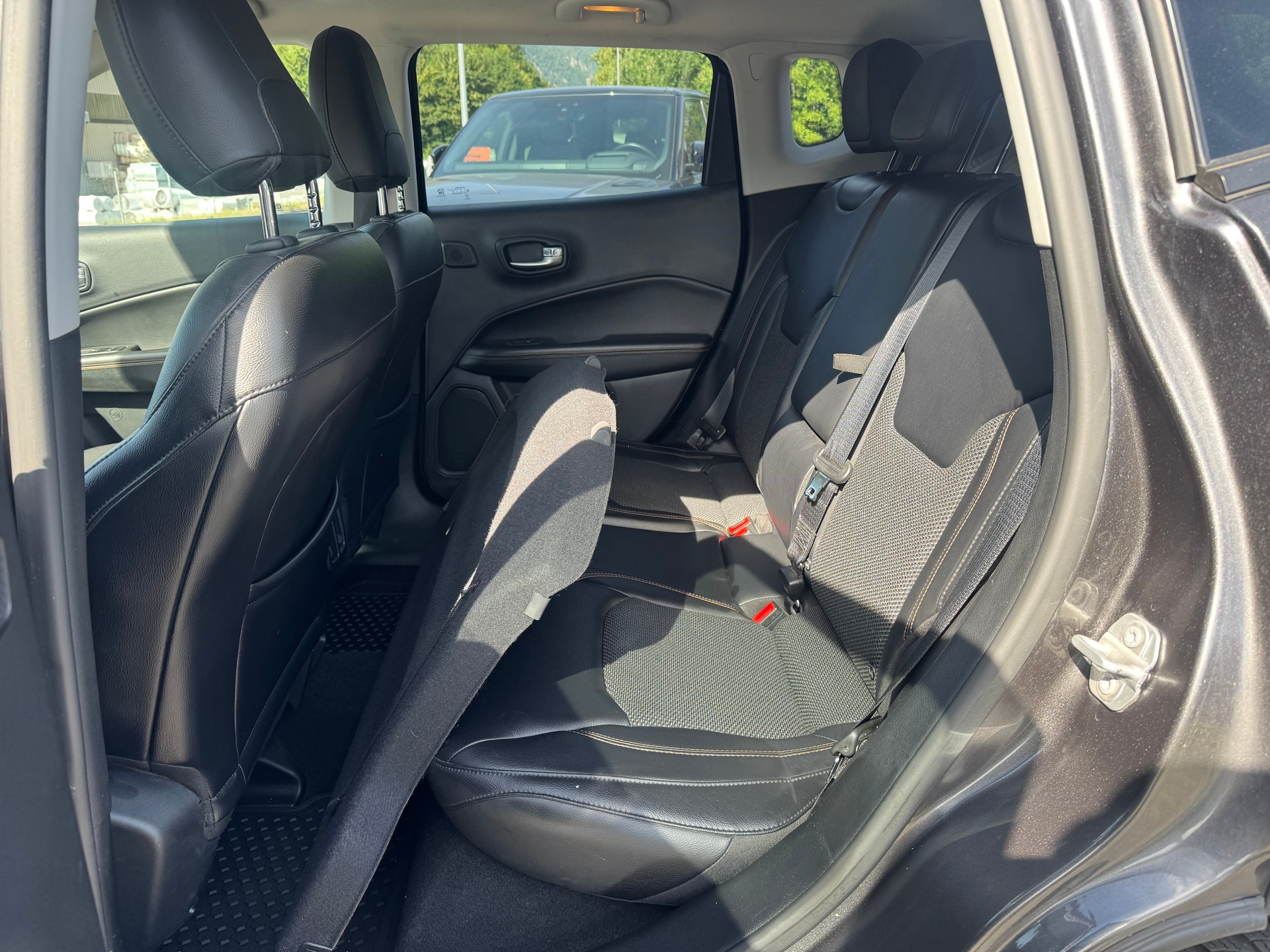 JEEP Compass 2.0CRD Limited AWD 9ATX-image-8