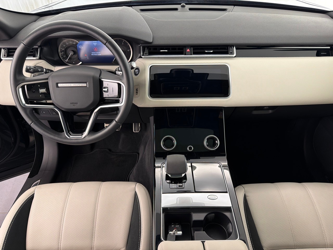 LAND ROVER RR Velar D 200 Dyn SE-image-6