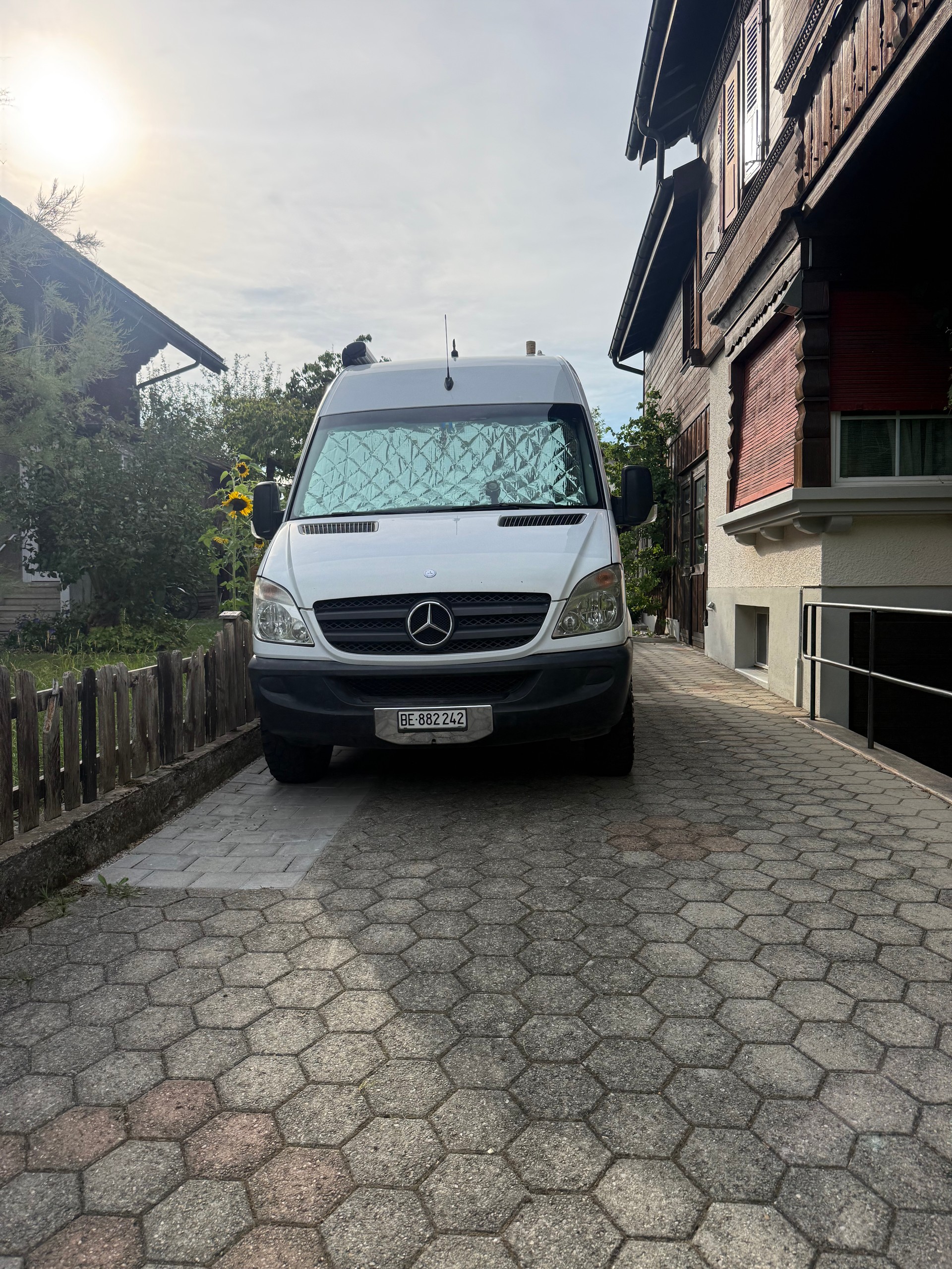 MERCEDES-BENZ 319 CDI Sportsmobile 2500-image-1