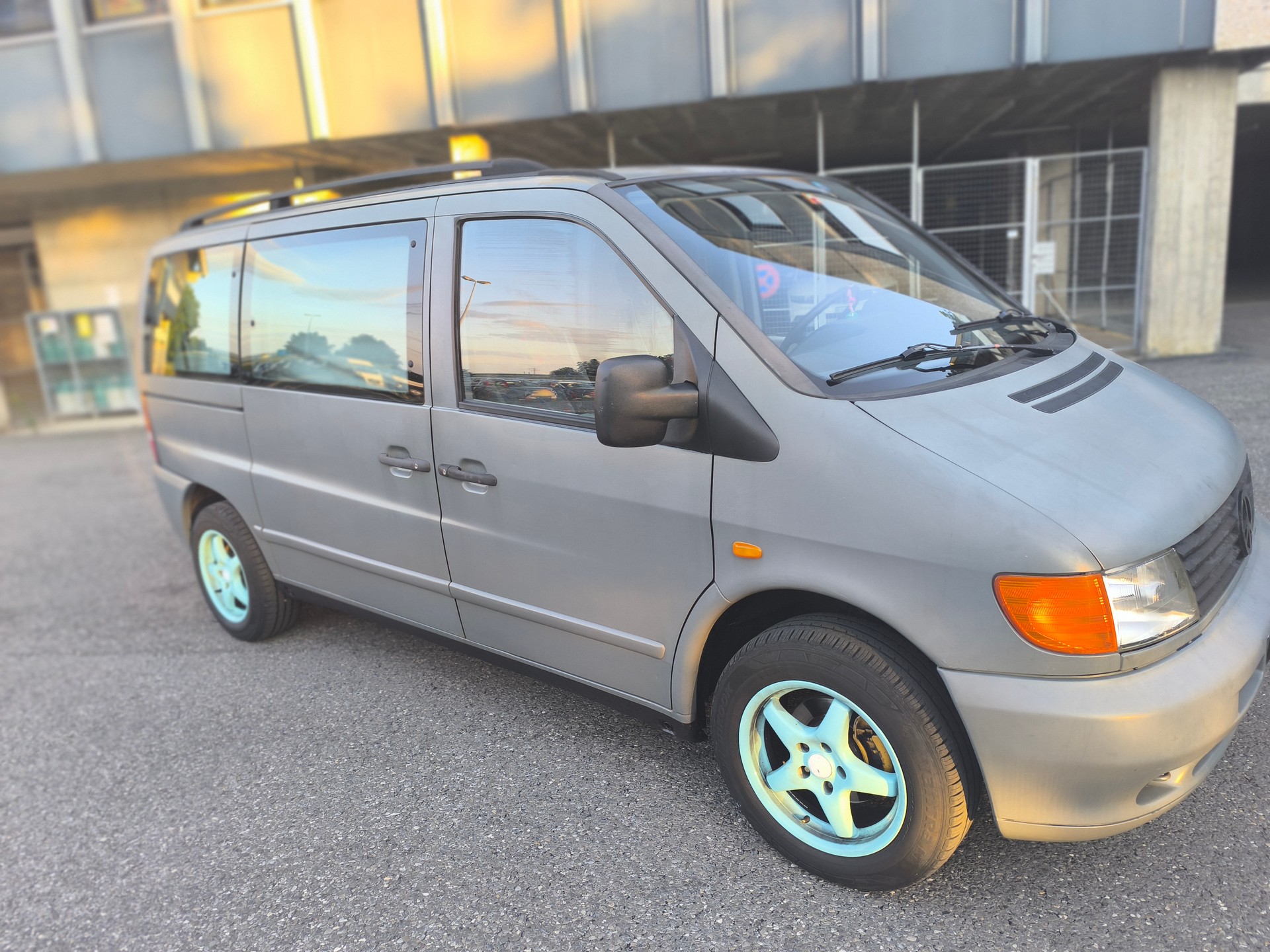 MERCEDES-BENZ 112 CDI Model F-image-1