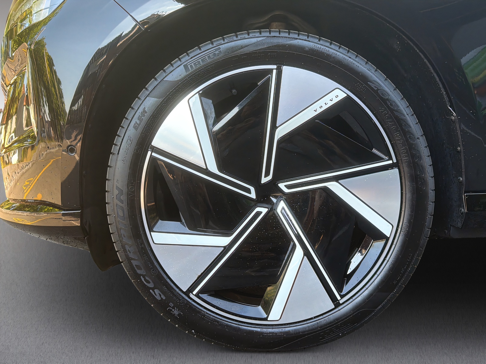 VOLVO EX90 Twin Performance Ultra AWD-image-21