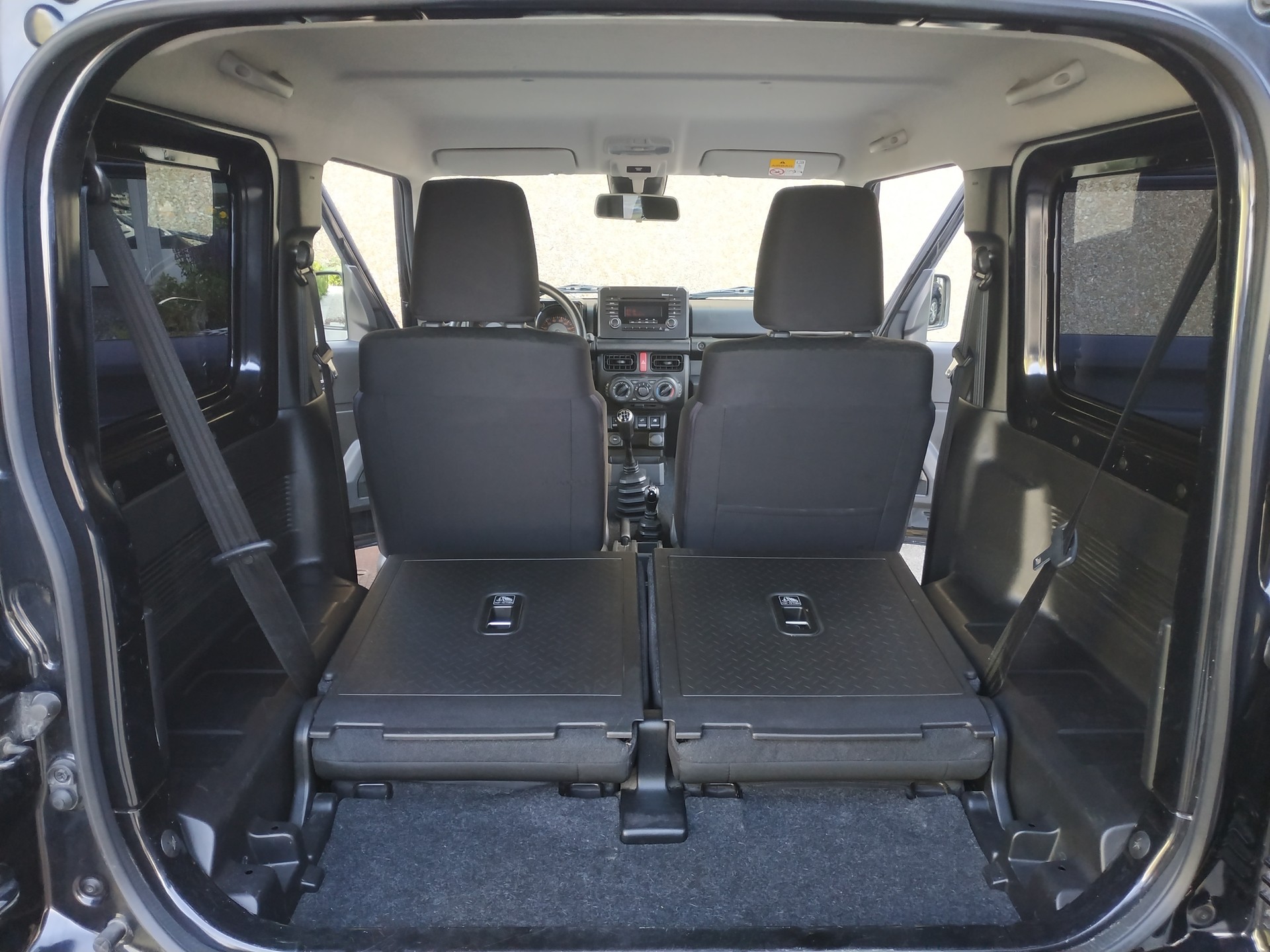 SUZUKI Jimny 1.5 Compact+ 4x4 - 4Plätzer-image-20