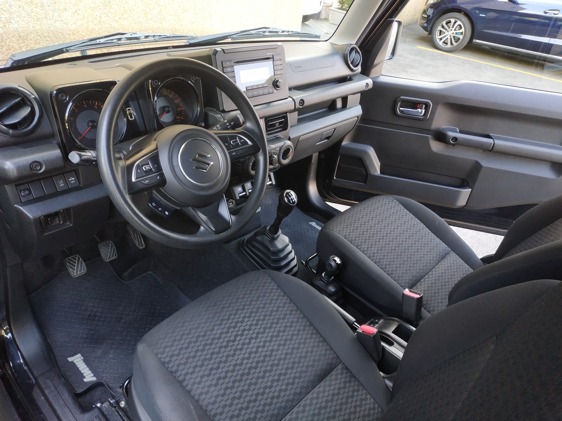 SUZUKI Jimny 1.5 Compact+ 4x4 - 4Plätzer-image-9