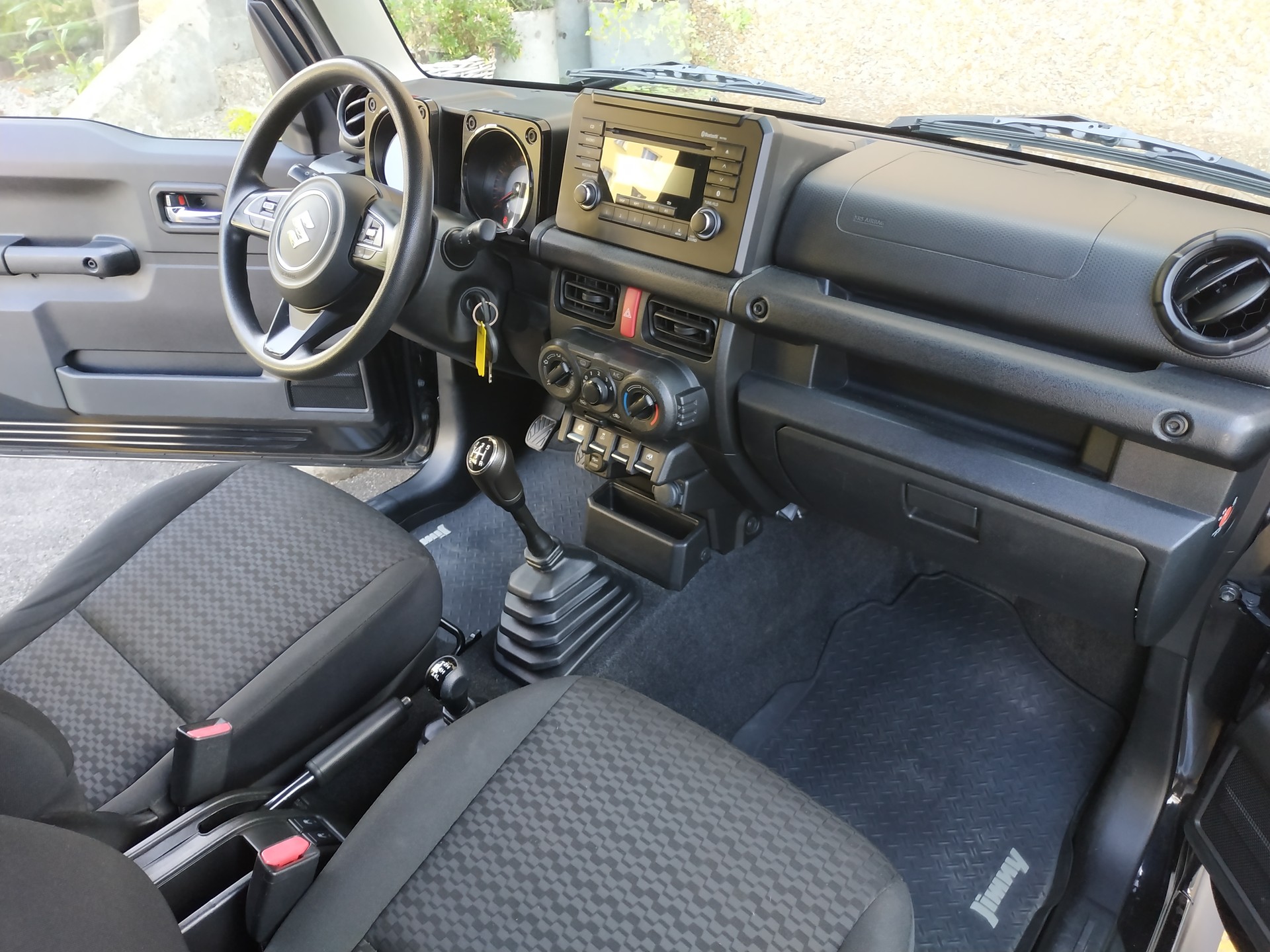 SUZUKI Jimny 1.5 Compact+ 4x4 - 4Plätzer-image-12
