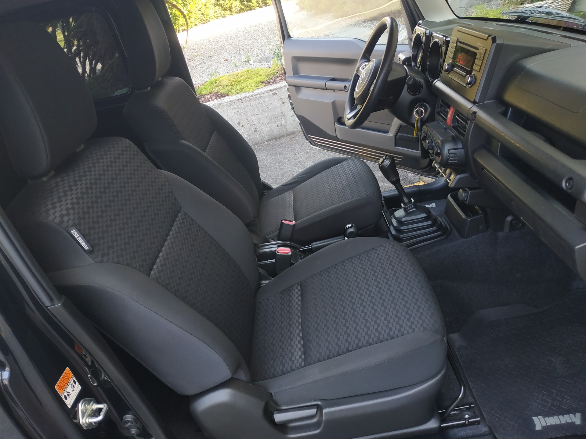 SUZUKI Jimny 1.5 Compact+ 4x4 - 4Plätzer-image-13