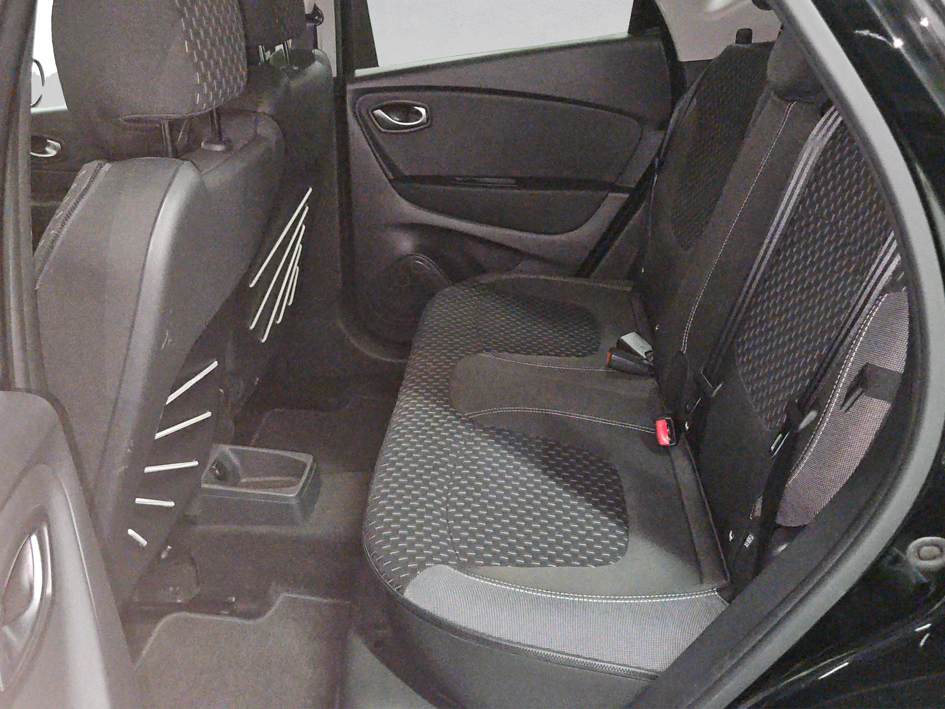 RENAULT Captur 1.3 T 16V Intens EDC-image-14
