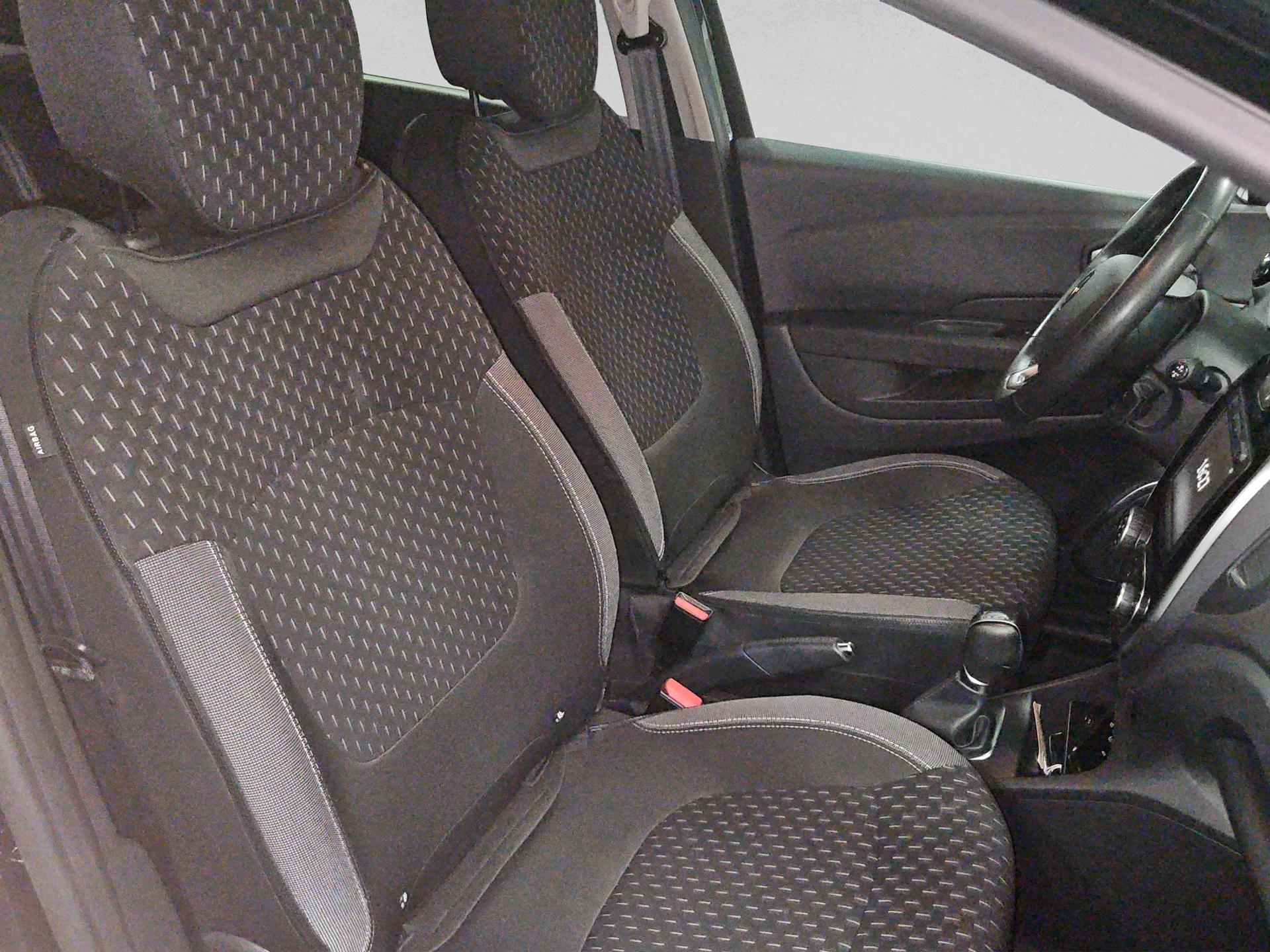 RENAULT Captur 1.3 T 16V Intens EDC-image-16