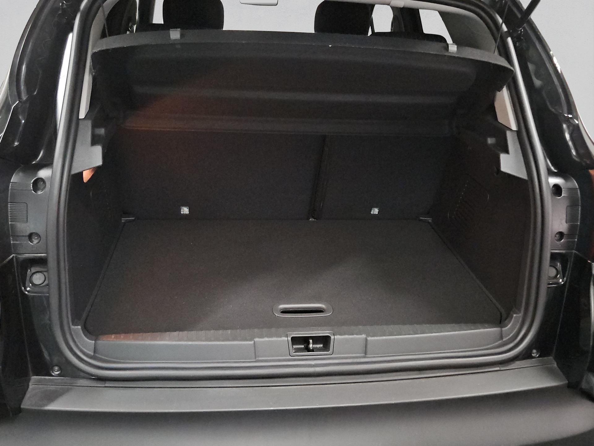 RENAULT Captur 1.3 T 16V Intens EDC-image-15