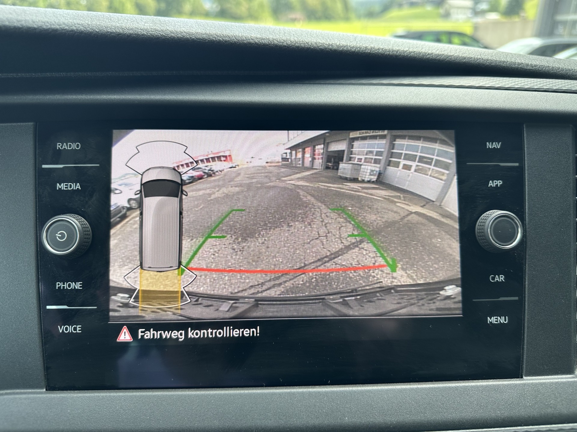 VW T6.1 Caravelle 2.0 Bi-TDI Comfortline Liberty 4Motion DSG-image-9